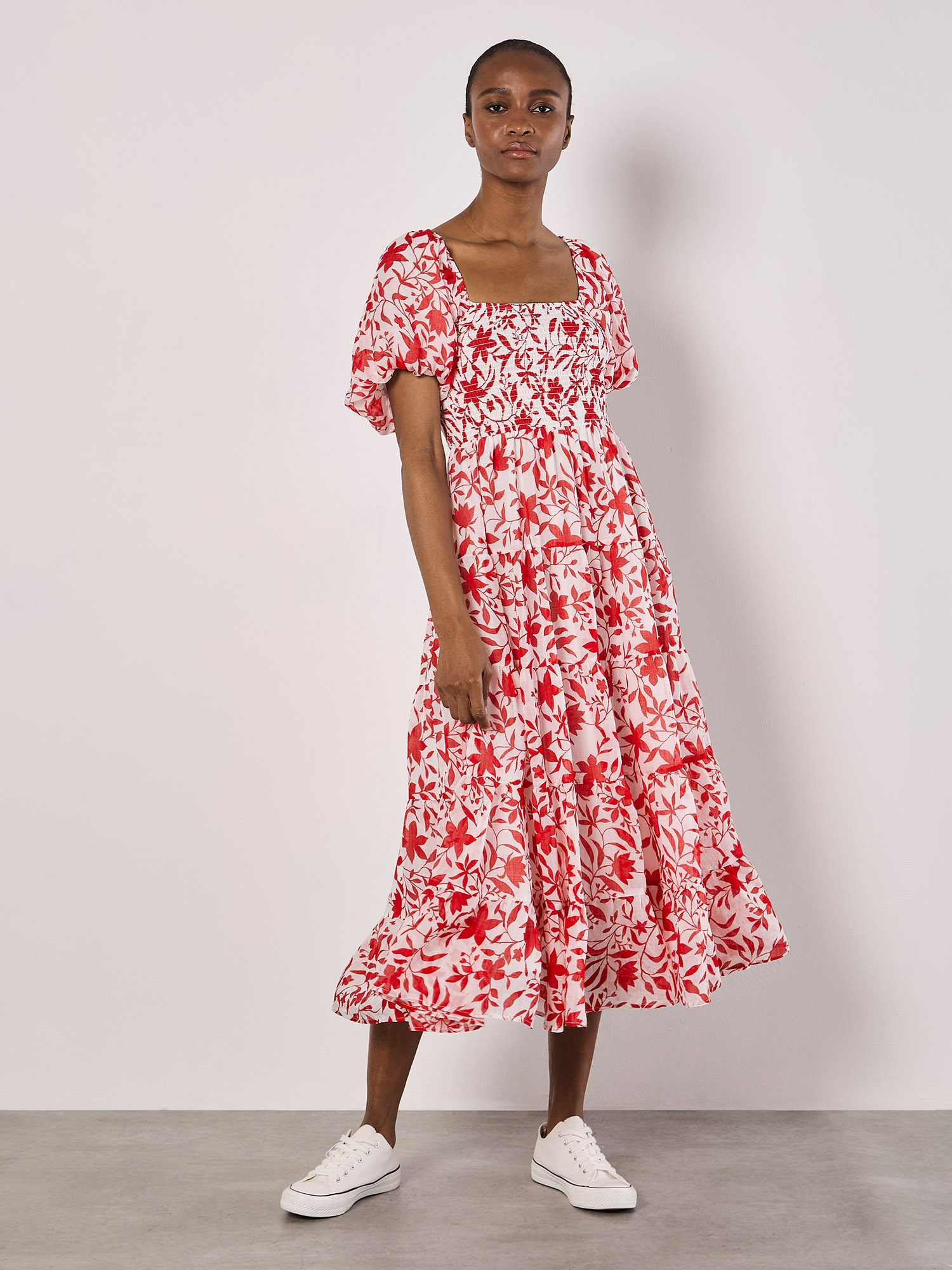 Apricot Midikleid Florales Sommerkleid mit Puffärmeln