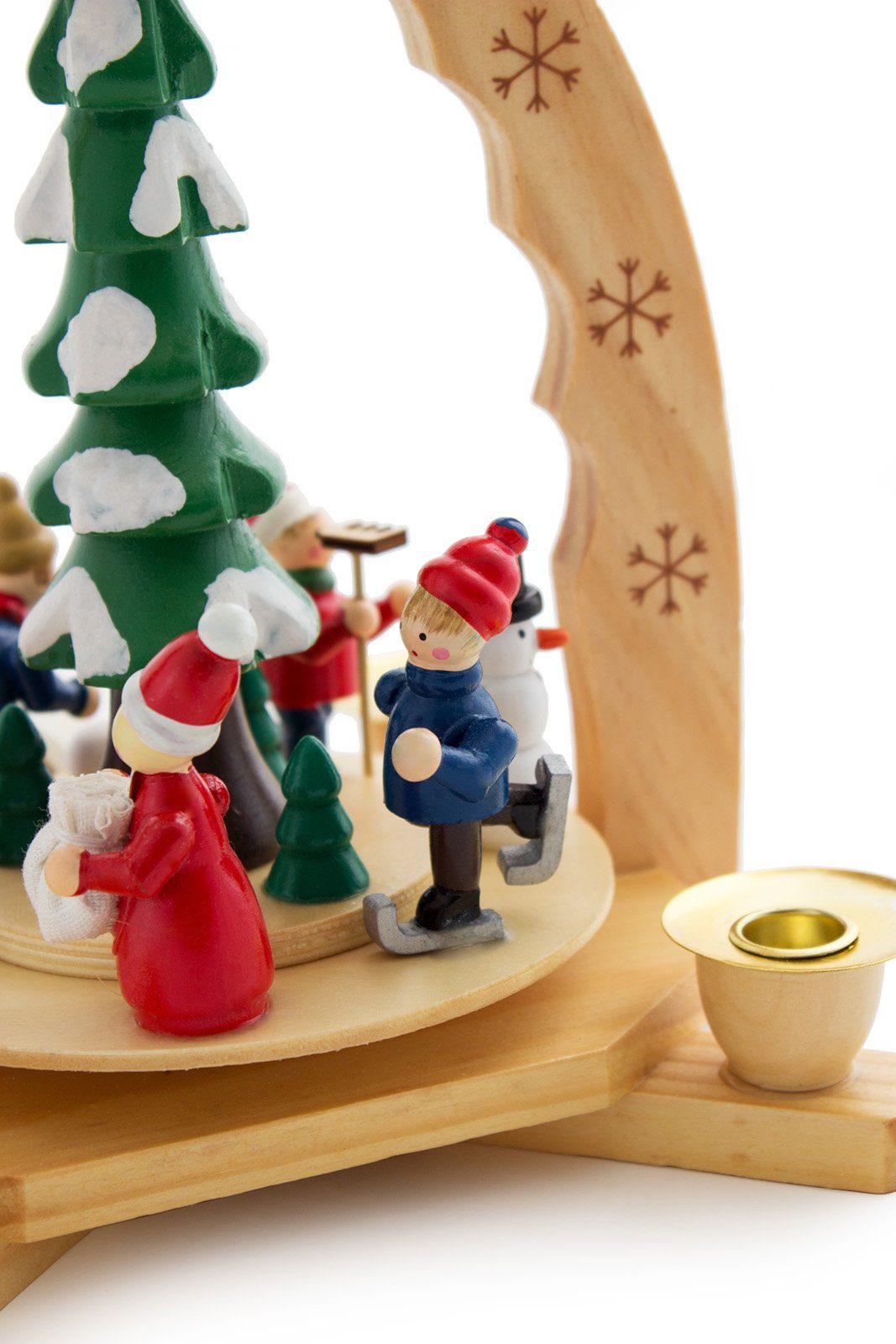 BRUBAKER Weihnachtspyramide 1-stöckige Holzpyramide mit Winterszene, Weihnachtsdeko, Tischpyramide aus Holz, 30 cm hoch, handbemalte Figuren