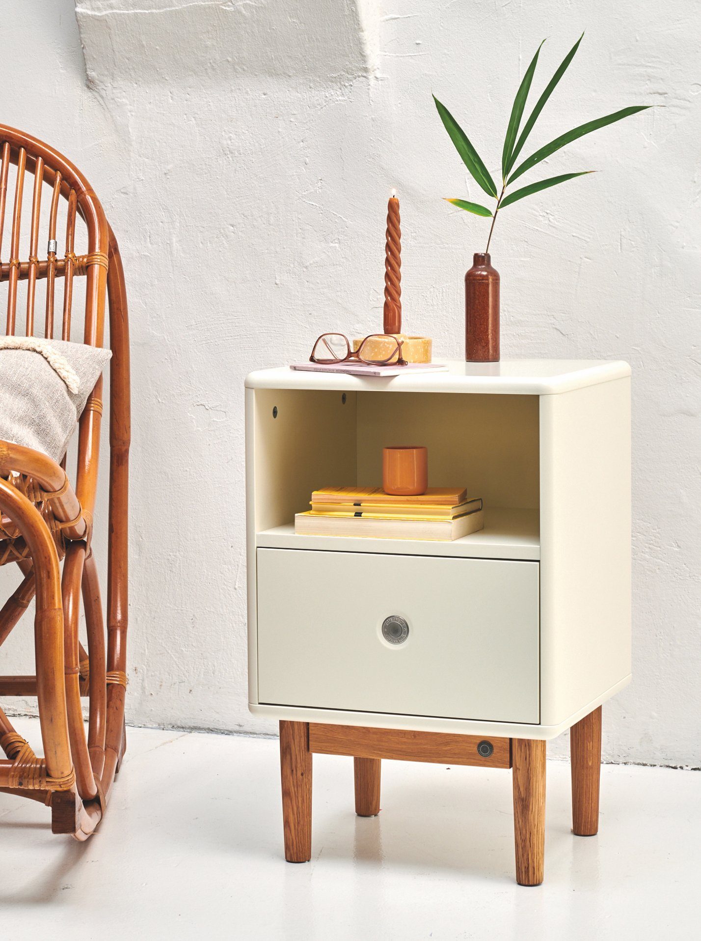 TOM TAILOR HOME Nachtkommode COLOR Bedside Cabinet - 61 x 40 x 33,5 cm - gerundete Kanten, mit Push-to-Open - in vielen schönen Farben