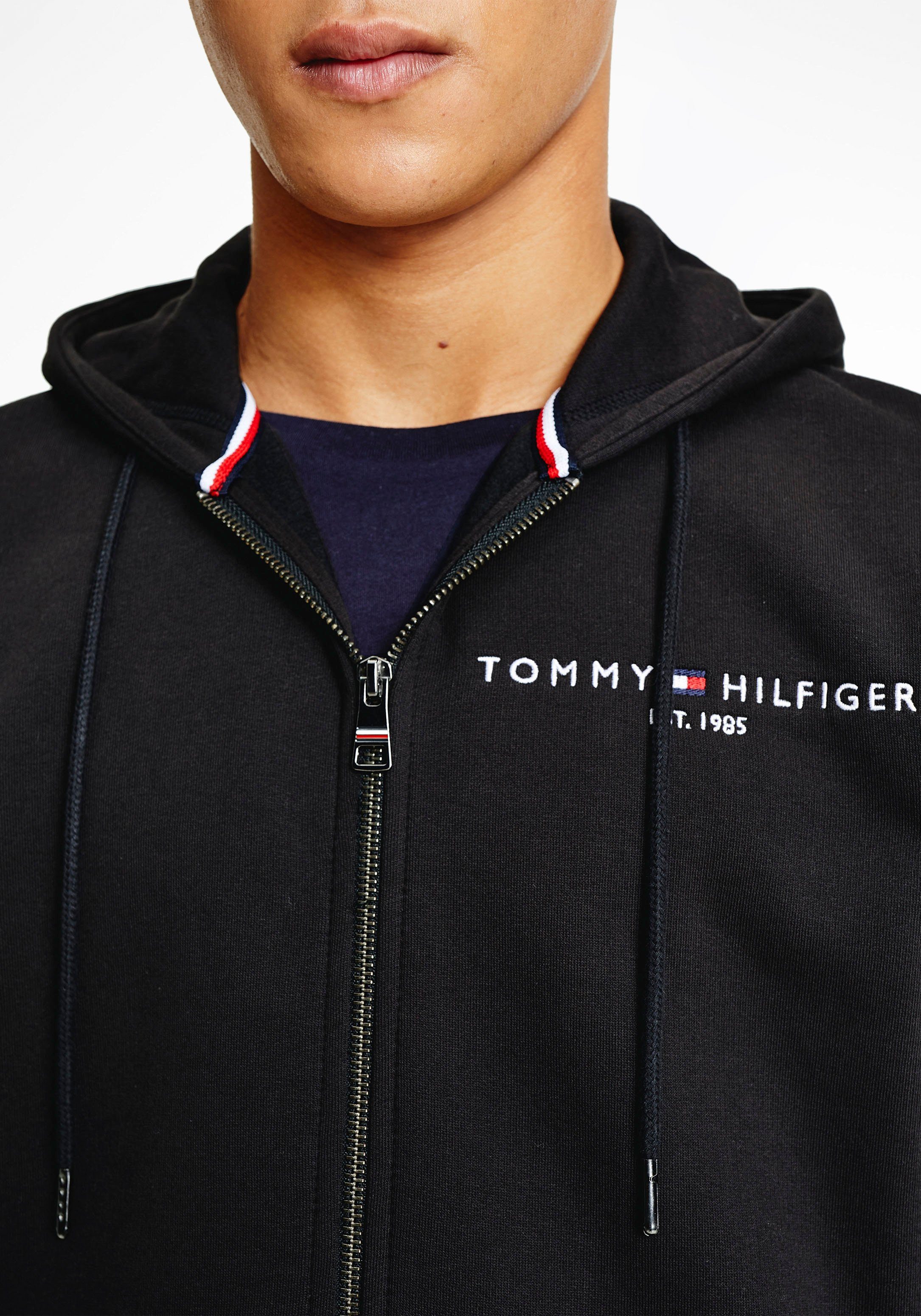 Tommy Hilfiger TOMMY TH-Details LOGO vielen Kapuzensweatjacke desert THROUGH mit ZIP sky