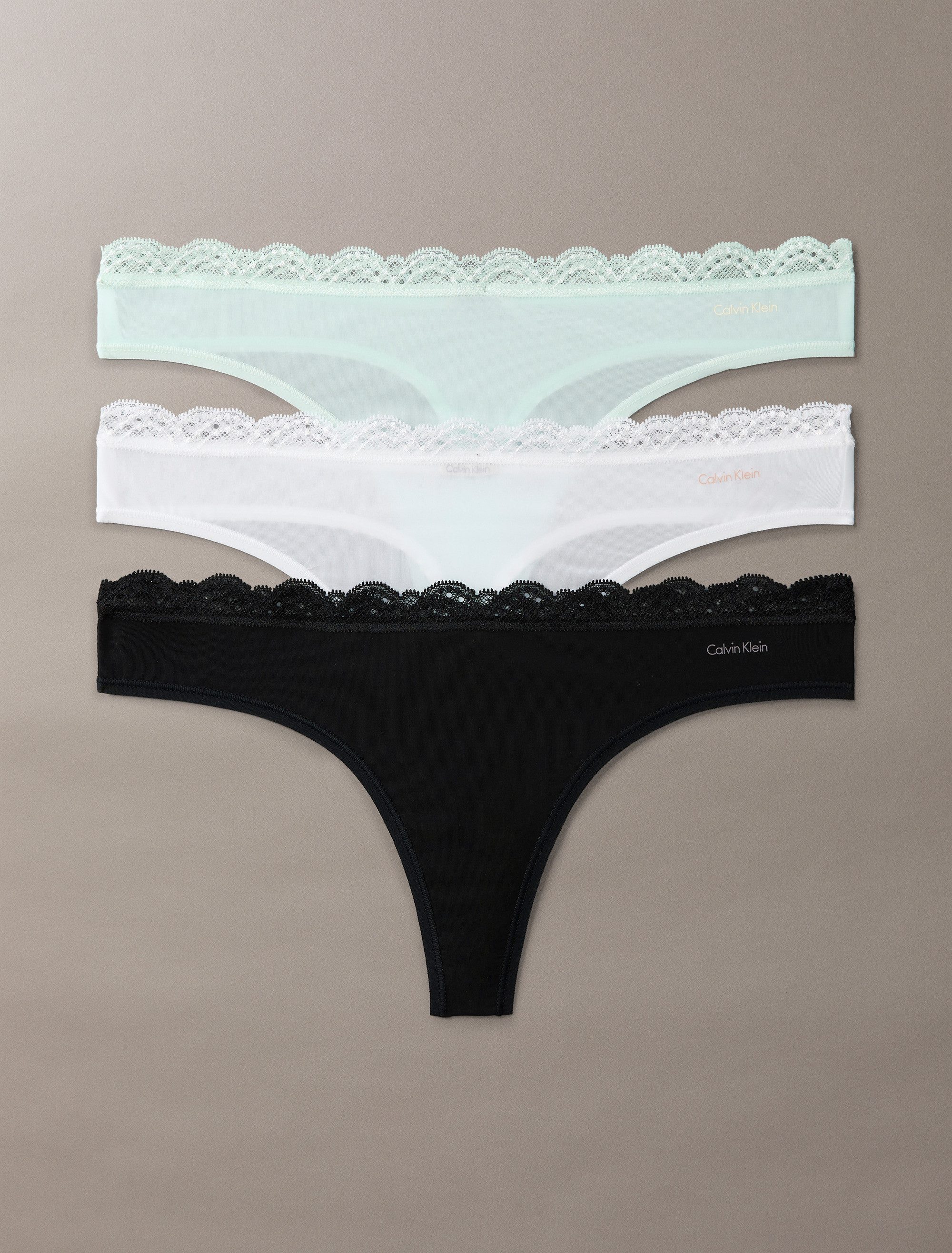 Calvin Klein Underwear String THONG 3PK (Packung, 3-St., 3er-Pack) mit Spitze am Bund