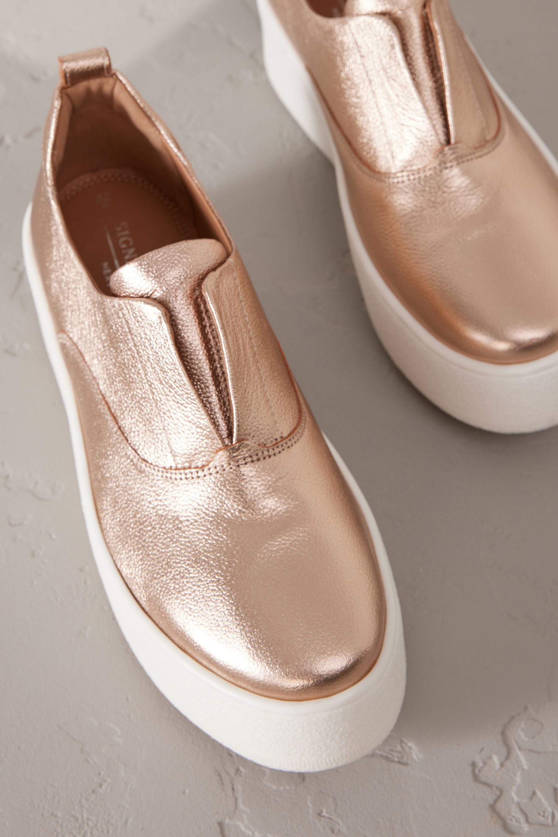 Next Signature Slip-in-Sneaker mit Keilabsatz Sneaker günstig online kaufen