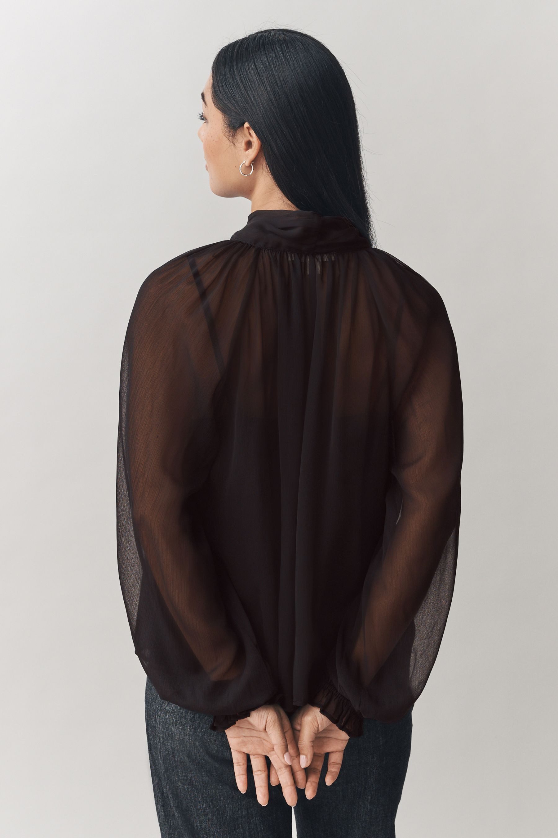 LAURA ASHLEY Chiffonbluse Laura Ashley Chiffonbluse mit Schleifendetail (1- günstig online kaufen