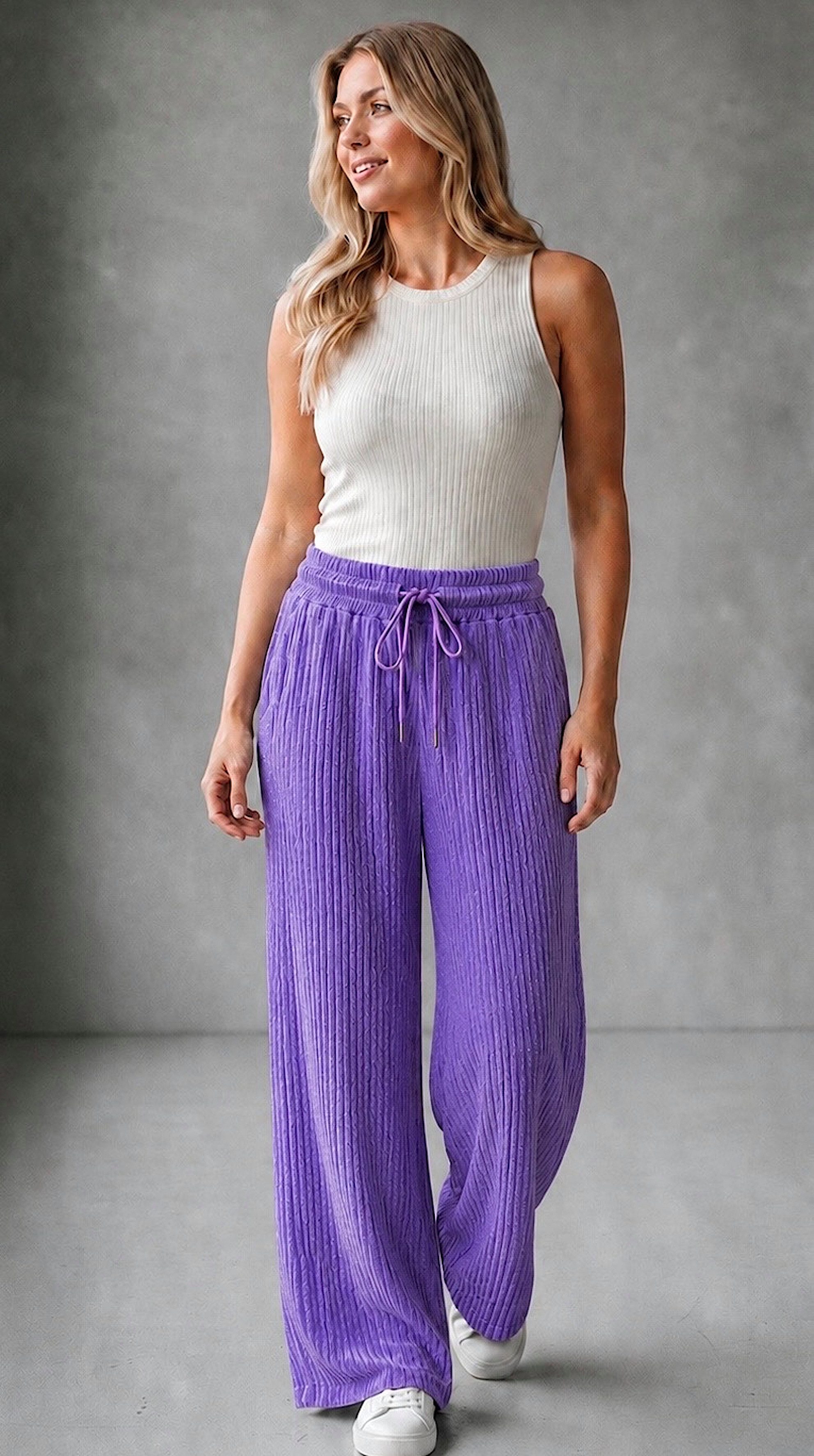 Worldclassca Stoffhose Worldclassca Crinkle-Hose Stoffhose Plissierte Weite Sommerhose Neue Kollektion - Stilvolle und gemütliche Sommer Mode für Damen