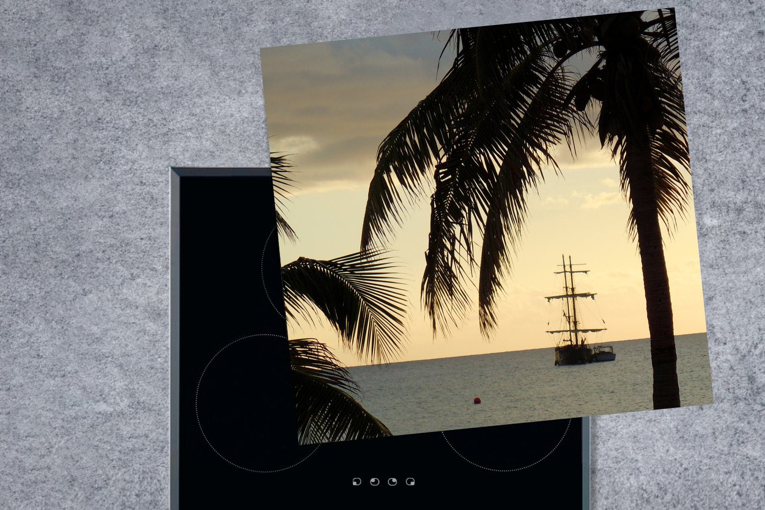 im küche Grand, Hintergrund von 78x78 MuchoWow Palmen Schiff Ceranfeldabdeckung, Arbeitsplatte und Herdblende-/Abdeckplatte cm, Silhouetten schönes Vinyl, (1 tlg), für auf ein