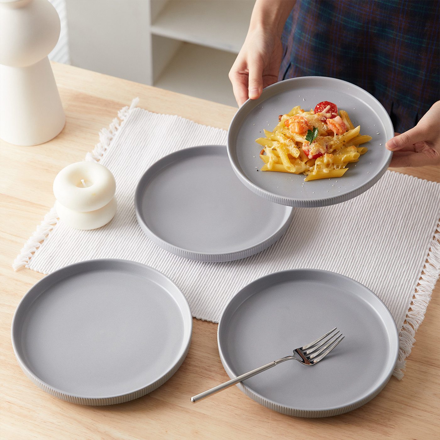 JIWOO Teller 4er Ø21,3cm, Speiseteller Steakteller Dessertteller Brotteller Plate, (4 St), Keramik Hochwertiges Tellerset Grau Mikrowellen spülmaschinenfest