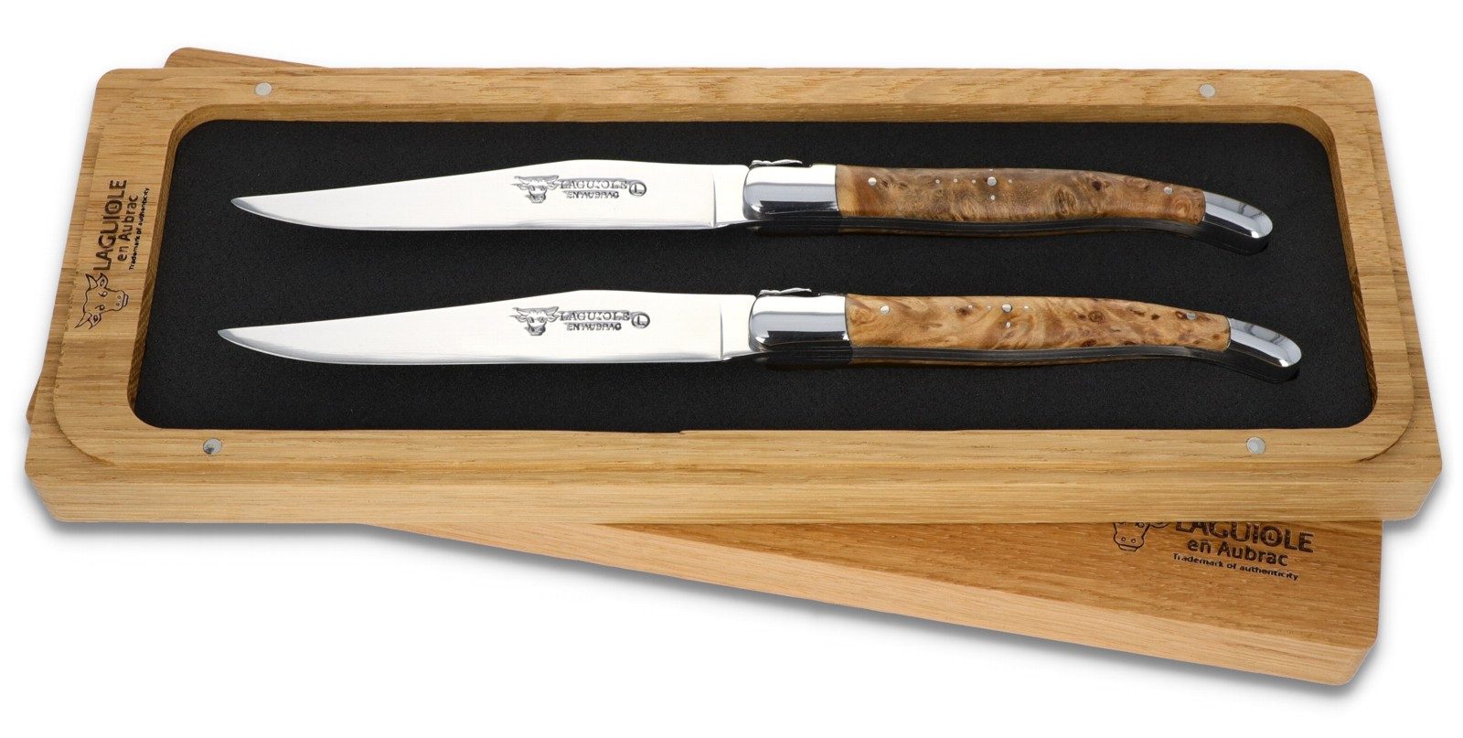 Laguiole en Aubrac Steakmesser 22C99TYIH BRI 2er Set - Griff Linde - Backen glänzend - Klinge glänzend - Holzbox