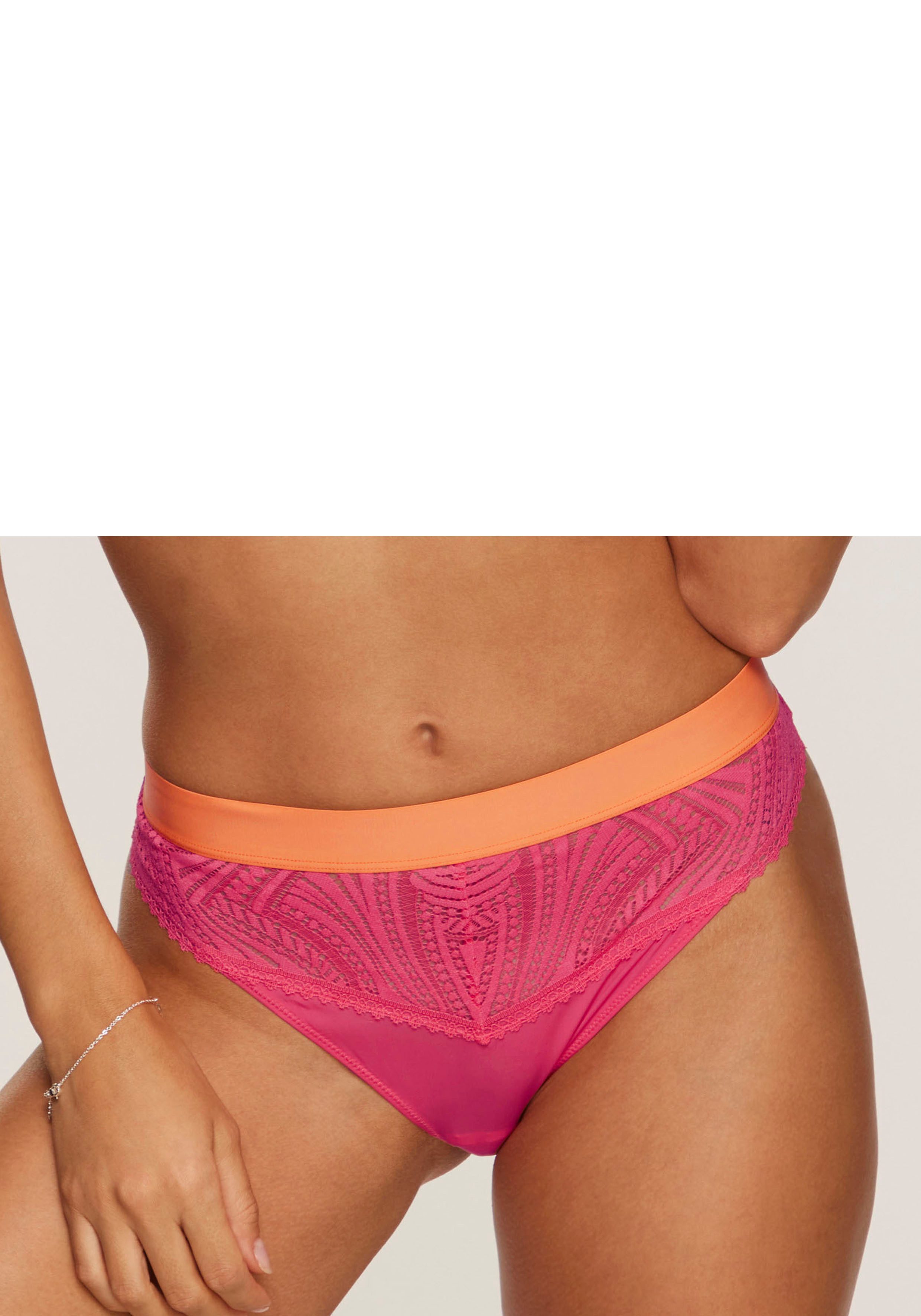 String Clemence