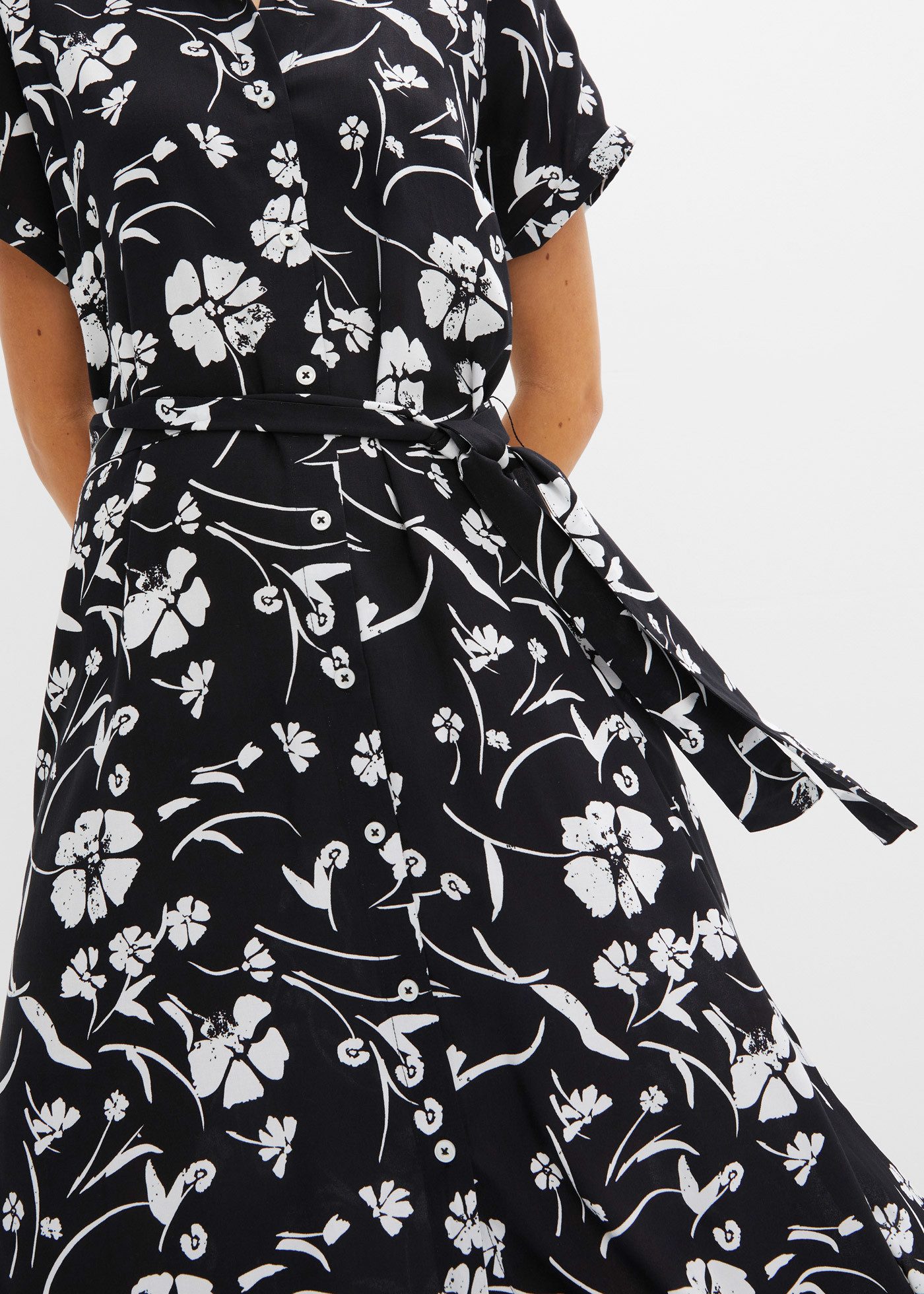 bonprix Blusenkleid feminin geschnitten, mit Hemdblusenkragen, Kurzarm, mit Bindeband – Bild 3 von 5