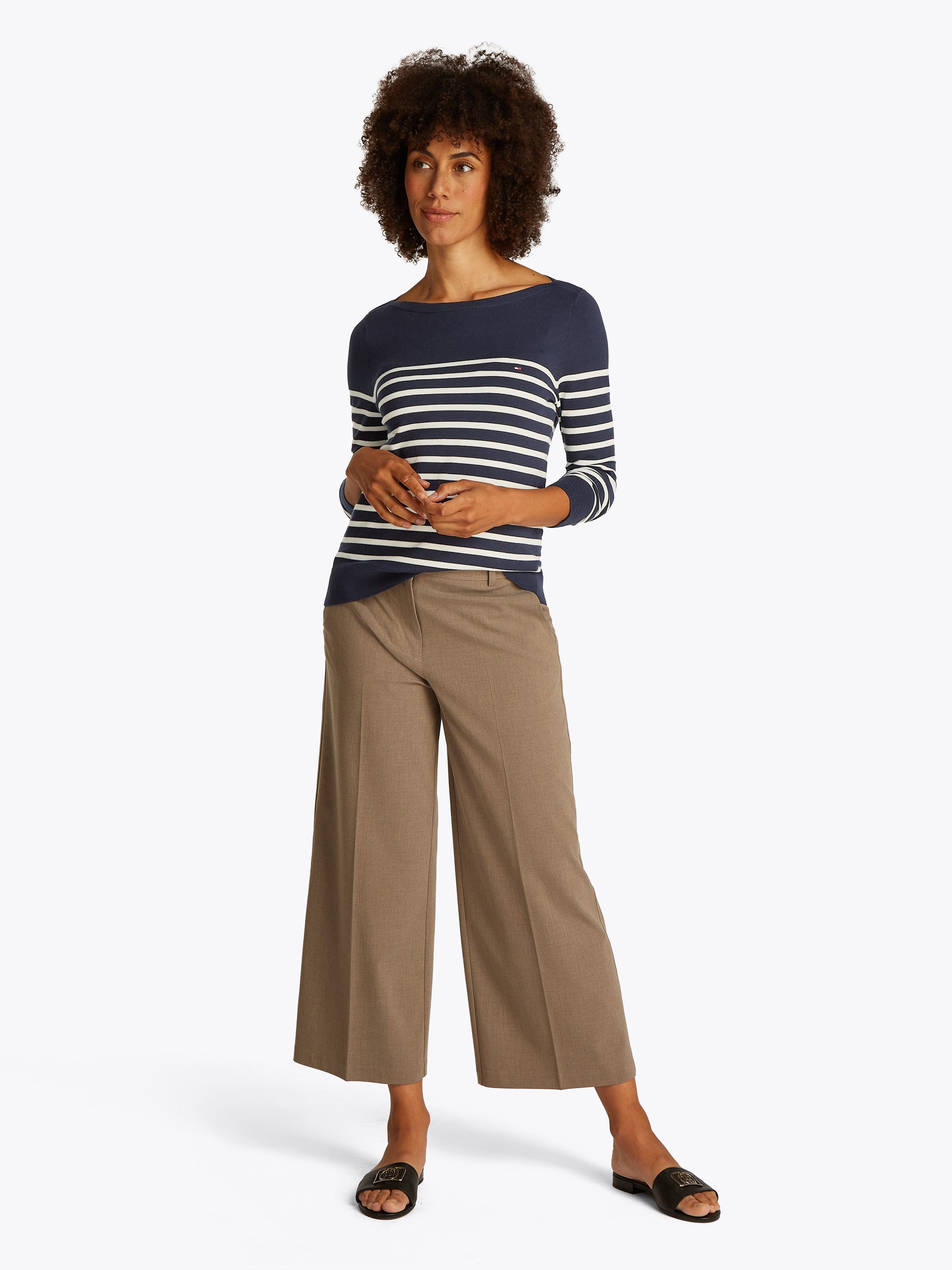 Tommy Hilfiger Strickpullover CO JERSEY STITCH BOAT-NK SWEATER mit Tommy Hilfiger Logo-Flag am Ärmel