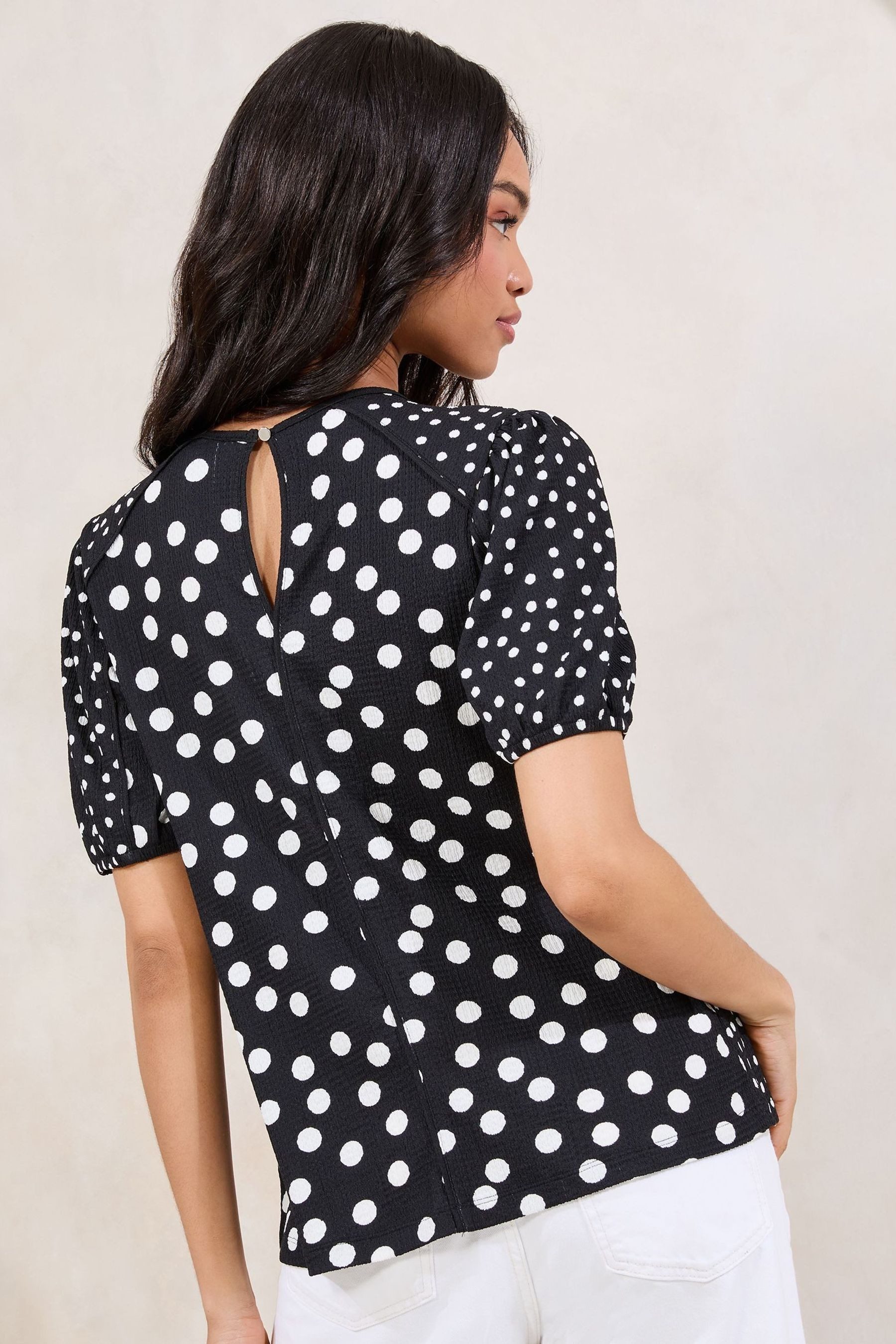 LIPSY T-Shirt Lipsy Kurzärmeliges Knitter-Oberteil, Regular (1-tlg) günstig online kaufen