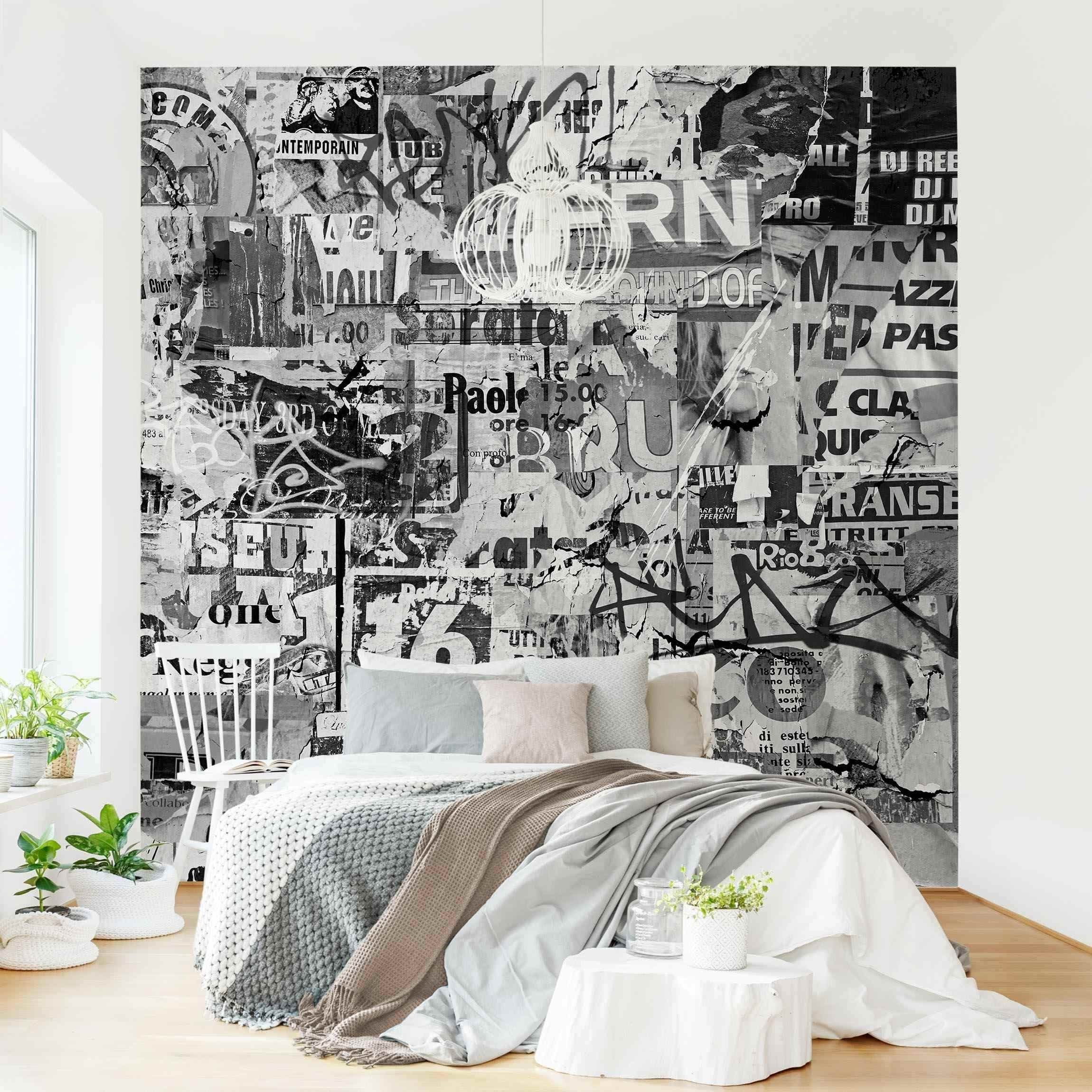 Bilderdepot24 Mustertapete Graffiti Optik Alte Plakatwand Schwarz-Weiß Modern Street Art Wanddeko, Glatt, Matt, (Vliestapete inkl. Kleister oder selbstklebend), Jugendzimmer Flur Büro Wohnzimmer Fototapete Vliestapete Wandtapete