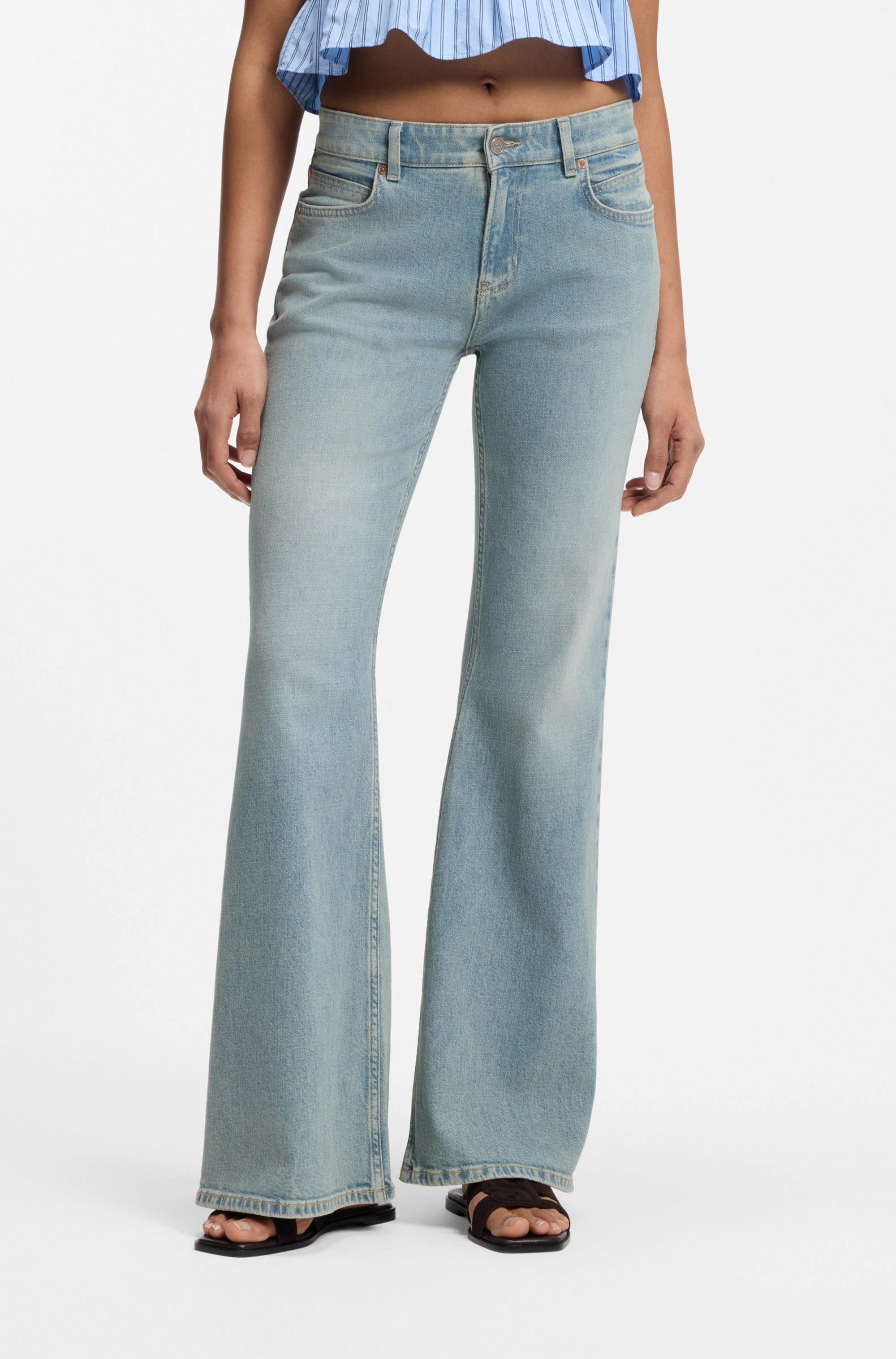 BOSS ORANGE Weite Jeans SOFT BOOTCUT 2.0 Premium Damenmode Flare-Fit, Low Waist