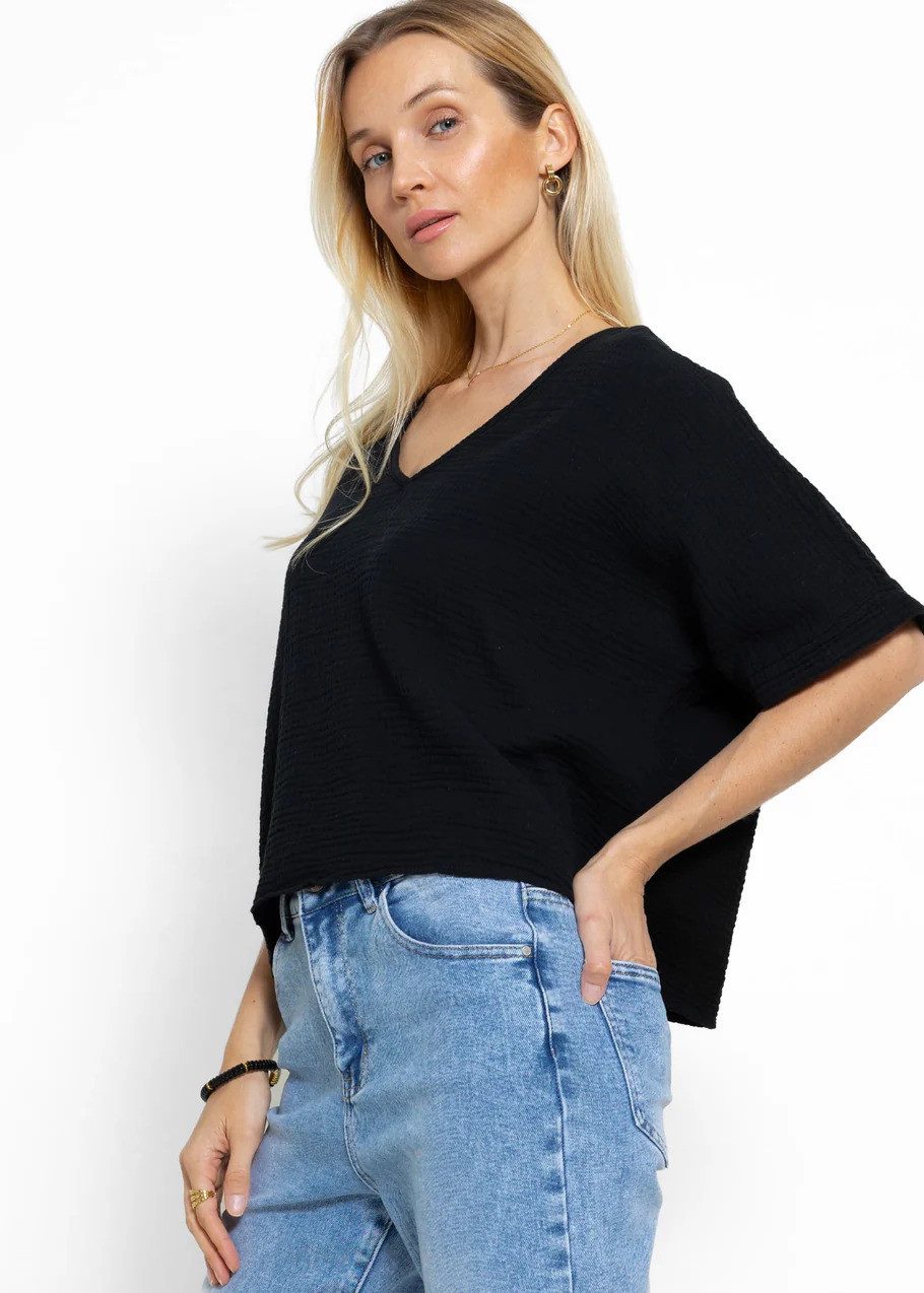 SASSYCLASSY Kurzarmshirt Musselin Shirt mit V-Ausschnitt günstig online kaufen