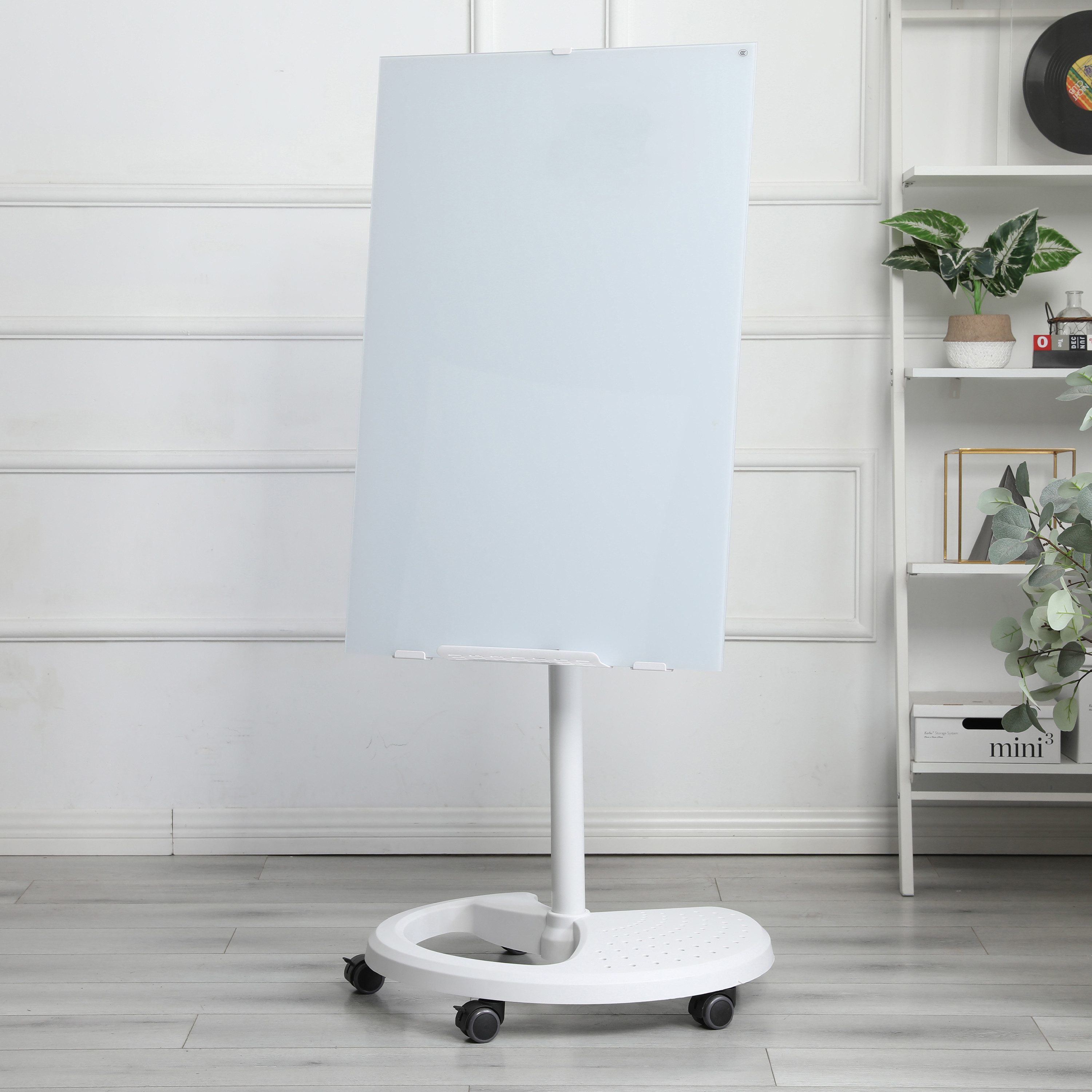 ibettertec Memoboard Magnetisches Mobile Whiteboard aus Glas höhenverstellbar mit Zubehör