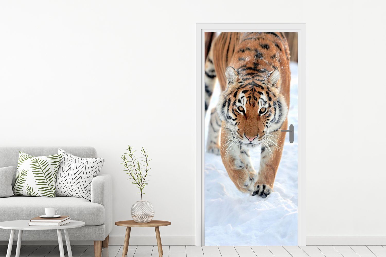 MuchoWow Türtapete Tiger - Fototapete bedruckt, (1 cm Tür, 75x205 Schnee Tiere, - Türaufkleber, Matt, für St)