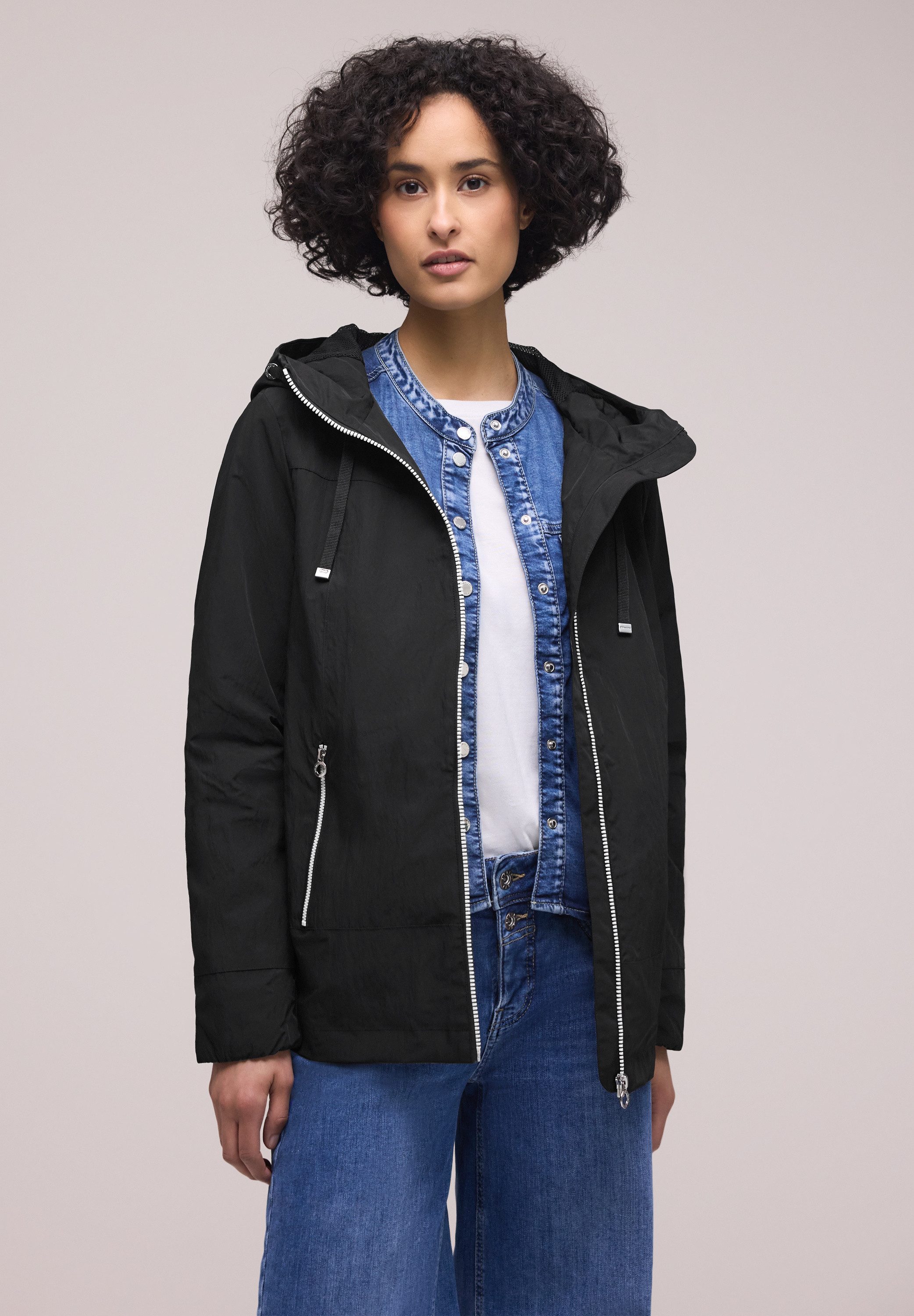 STREET ONE Windbreaker mit Kapuze mit Tunnelzugband