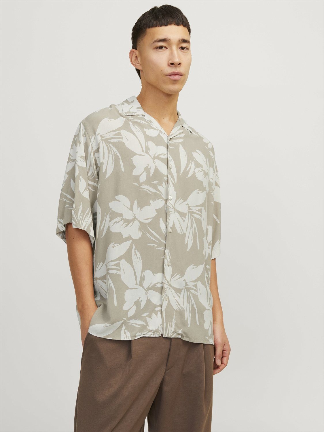 Jack & Jones Hawaiihemd JJEJEFF AOP RESORT SHIRT SS SN