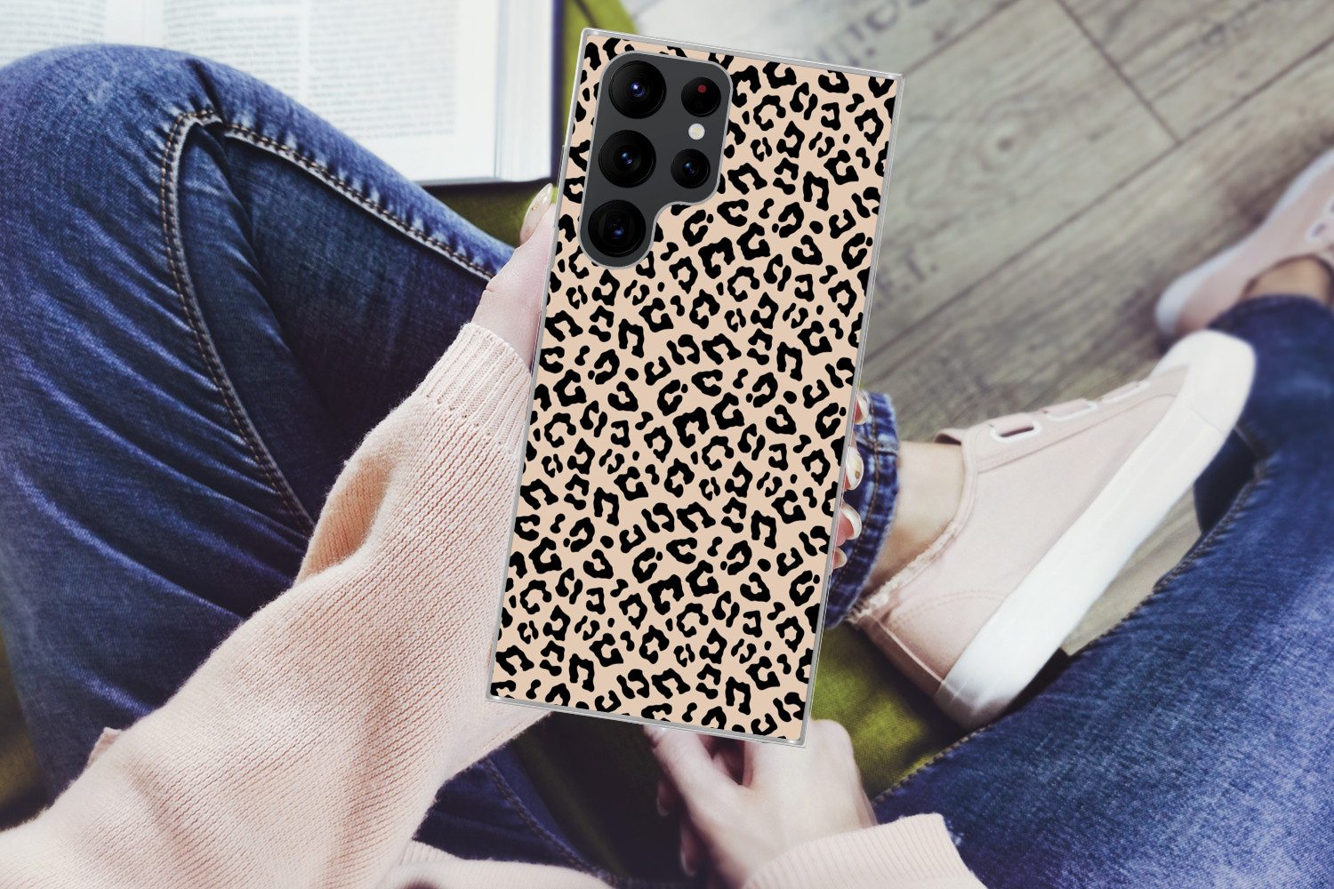 MuchoWow Handyhülle für Samsung Galaxy S22 Ultra Pantherdruck - Schwarz - Braun - Tierdruc, Phone Case, Silikon, Schutzhülle Dünn