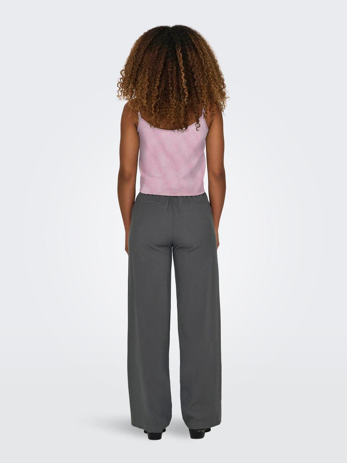 ONLY Trägertop ONLLECEY SL KNOT SINGLET NOOS WVN Materialmix, regular fit