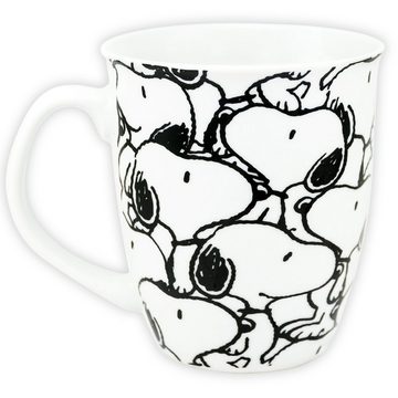 United Labels® Tasse The Peanuts Tasse - Snoopys Allover Kaffeetasse Weiß Keramik 280 ml, Keramik