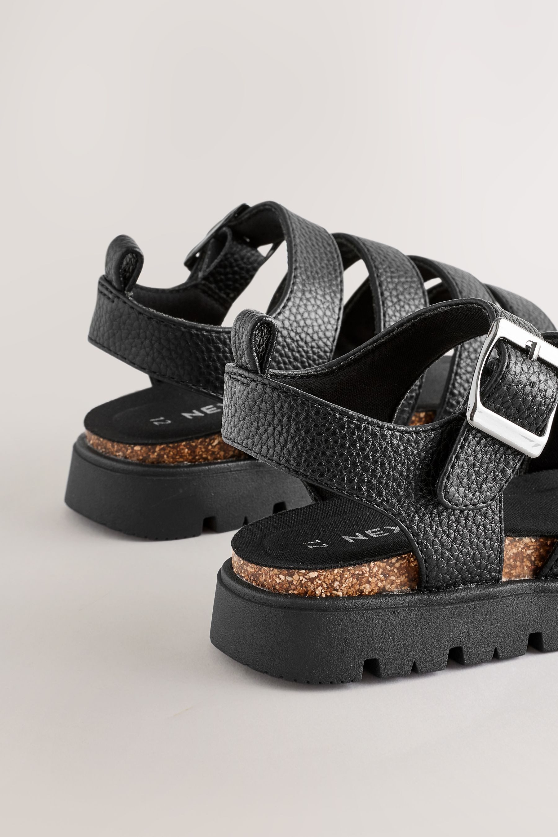 Next Robuste Sandalen Sandale (1-tlg)