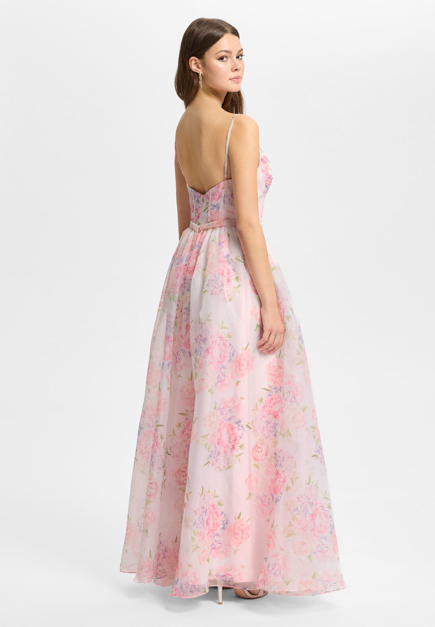 Hey Kyla Abendkleid - Fließendes Organzakleid mit floralem Print Taillierter Schnitt mit ausgestelltem Rockteil