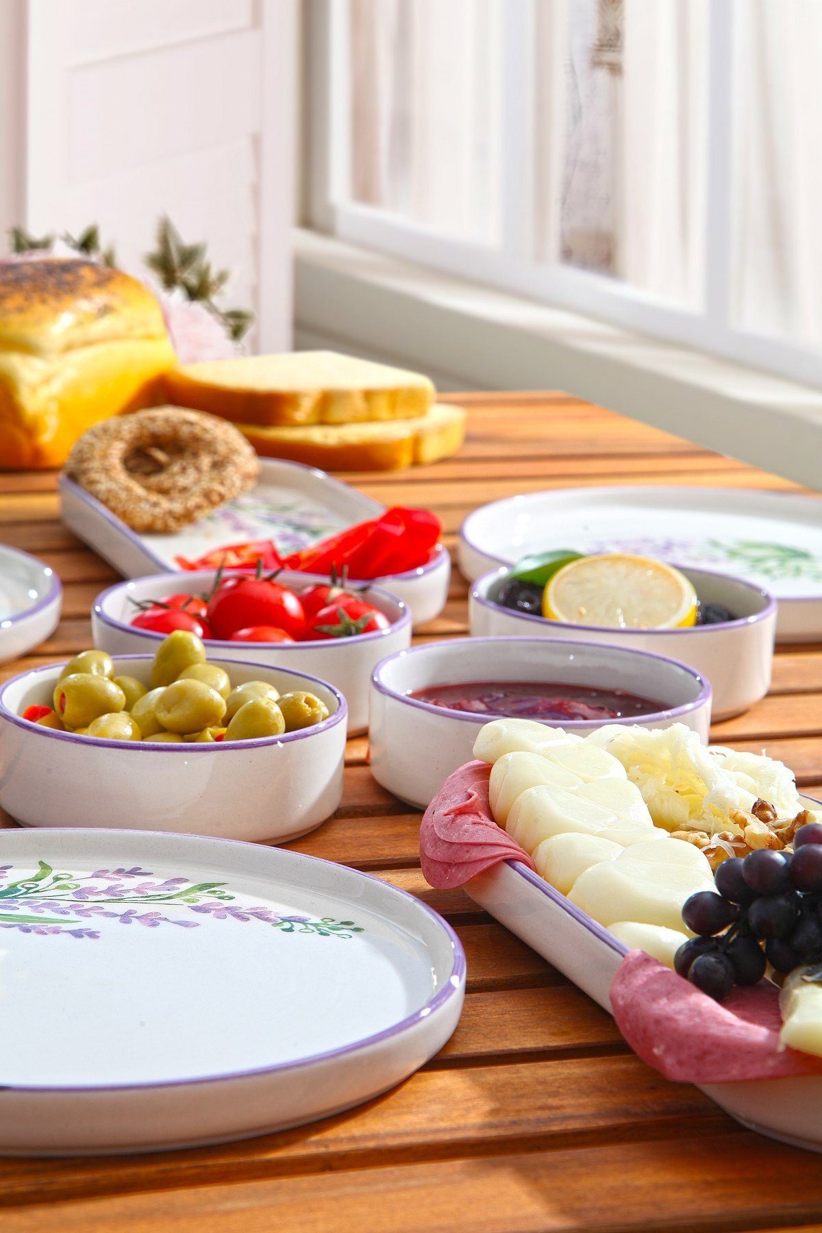 Hermia Concept Frühstücks-Geschirrset 6 Tellern, 2 Platten und 6 Schüsseln Dieses Set 100 % Keramik (14-tlg), 6 Personen, Keramik, Steinzeug, spülmaschinenfest  – Bild 4 von 5