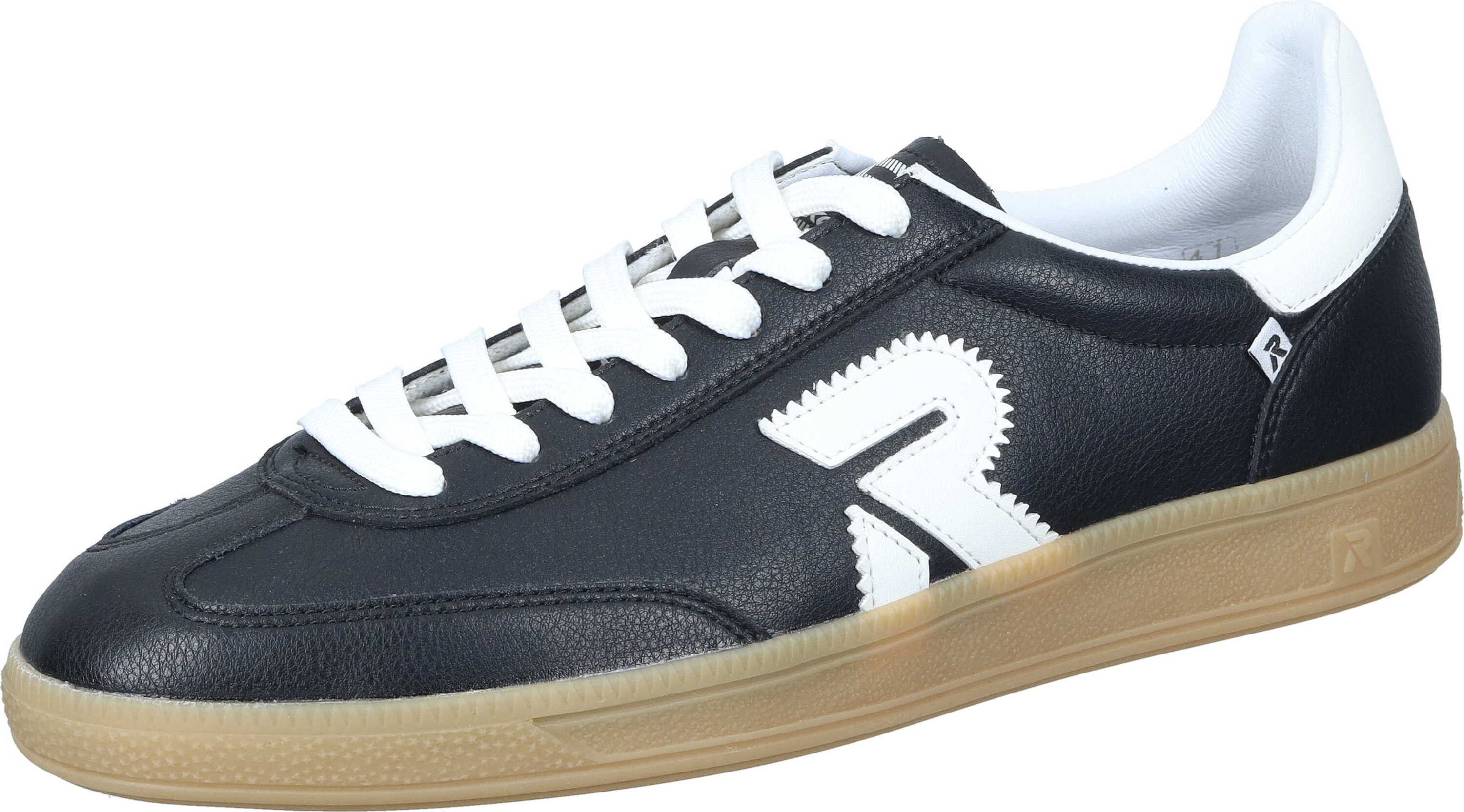 Schnürer Sneaker