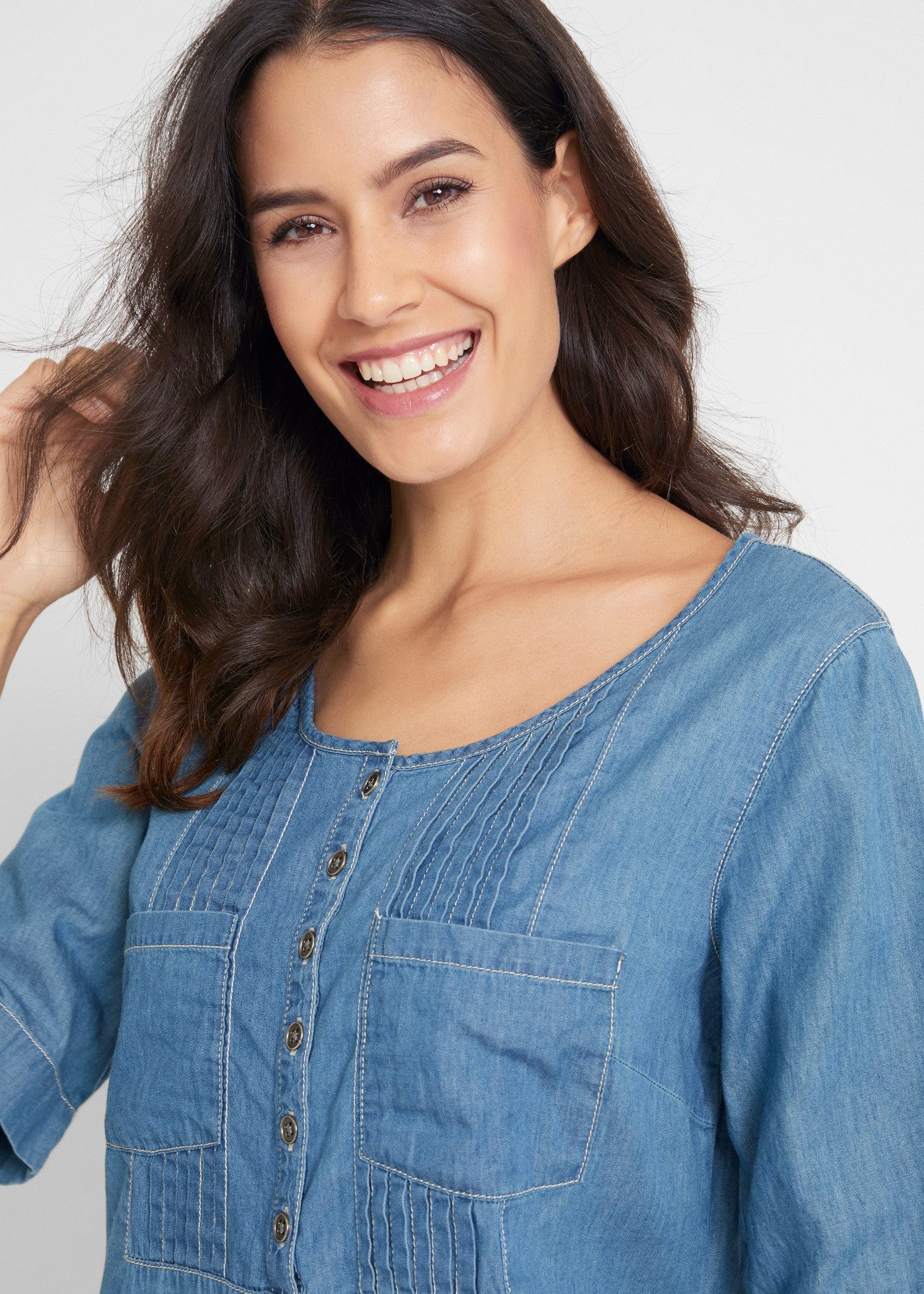 bonprix Jeanskleid aus weichem Jeans-Material, mit Biesen und Knopfleiste am Oberteil – Bild 3 von 5