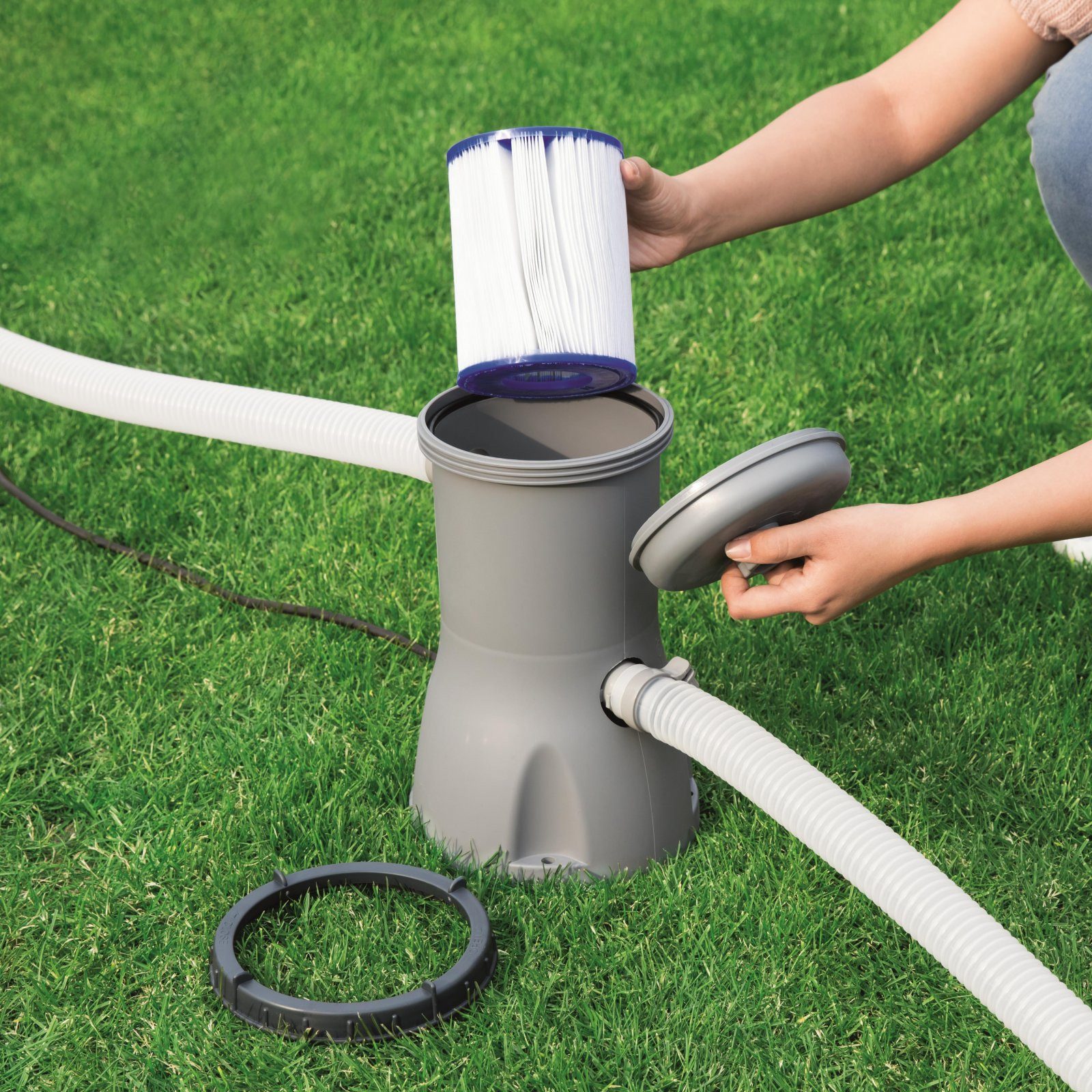 Bestway Pool-Filterkartusche 2x Bestway Filter Filterkartusche Gr.2 für Quick Up Pool Filterpatrone, Zubehör für Bestway Filterpumpen #58383 (2.006 l/h), Bestway Filterpumpen #58386 (3.028 l/h), Größe 2 Feinstruktur für optimale Wasserreinigung