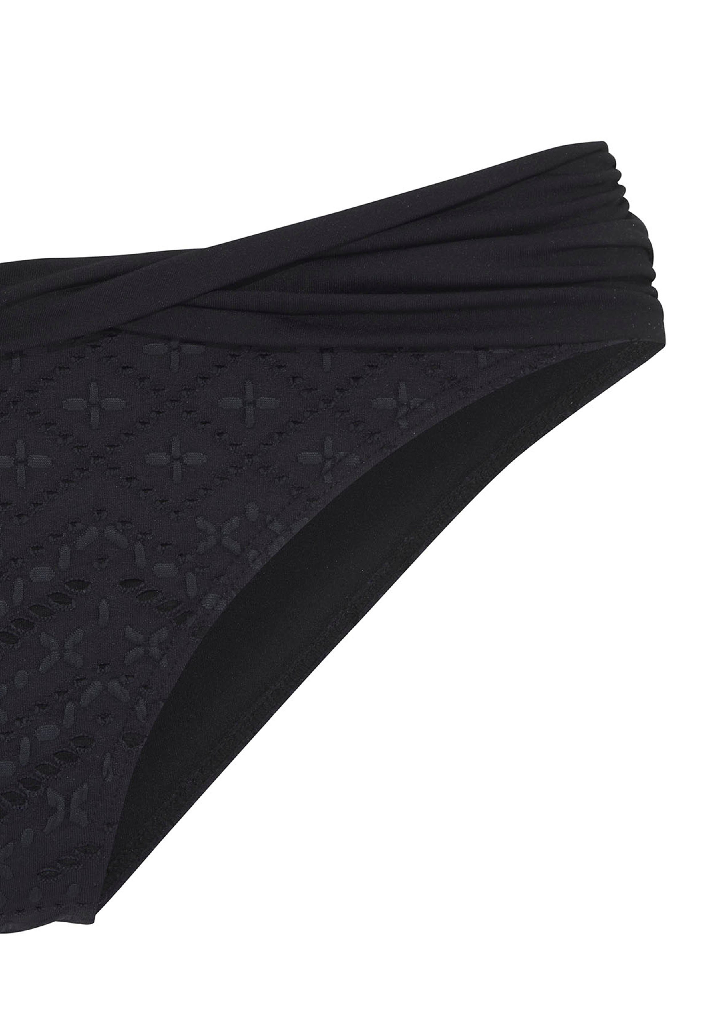 LASCANA Bikini-Hose Omara aus recycelten Material