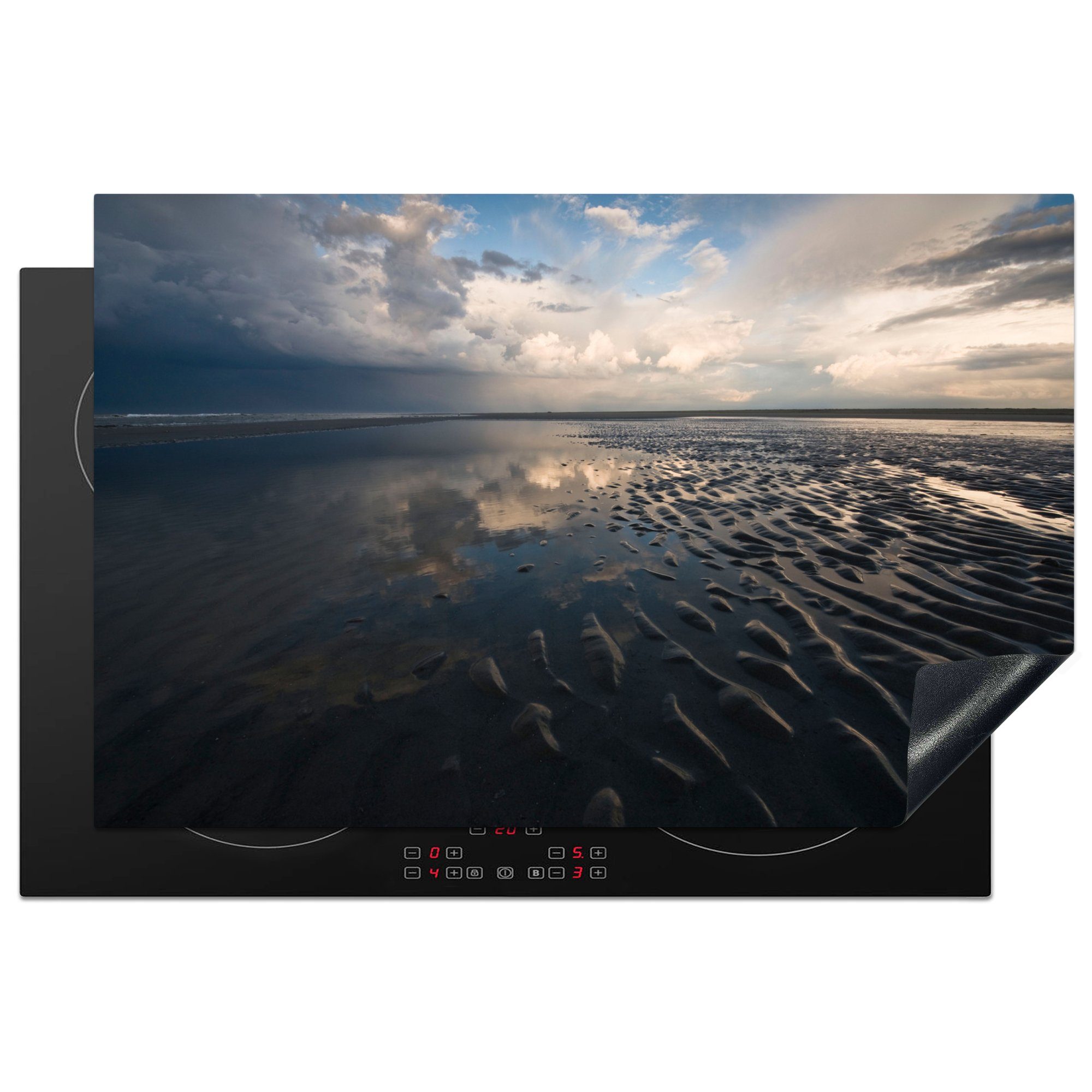 MuchoWow Herdblende-/Abdeckplatte Blick auf das dunkle Wasser bei Terschelling, Vinyl, (1 tlg), 81x52 cm, Induktionskochfeld Schutz für die küche, Ceranfeldabdeckung