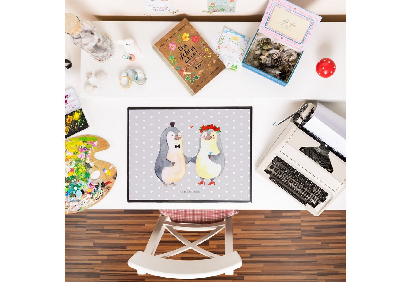 Thumbnail - Mr. & Mrs. Panda Schreibtischunterlage Pinguin Heirat - Grau Pastell - Geschenk, Schreibtisch Unterlagen, Bü, (Packung, ...
