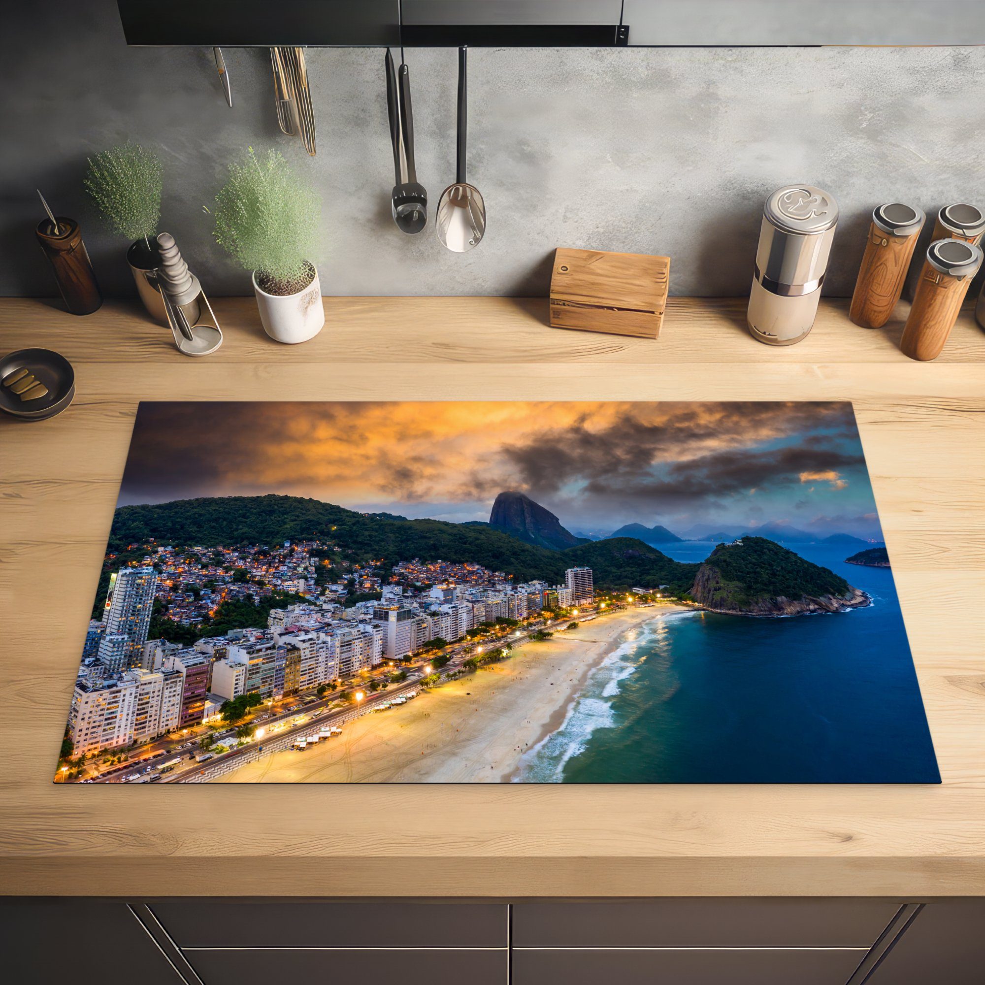 Herdblende-/Abdeckplatte bei Strand für Ceranfeldabdeckung, Vinyl, tlg), Copacabana MuchoWow Arbeitsplatte (1 cm, Sonnenuntergang, küche 83x51