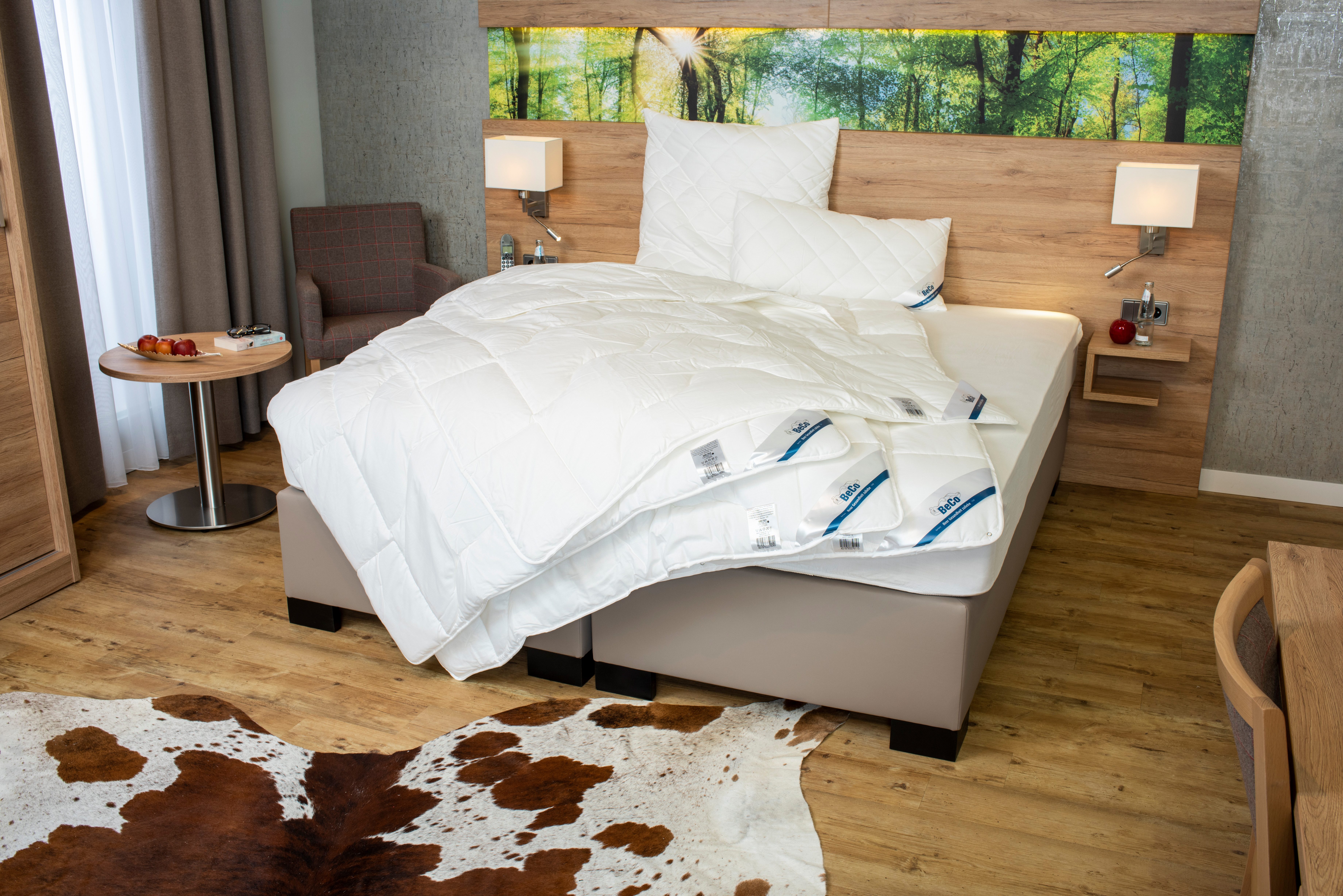 Beco Microfaserbettdecke BeCo Medibett MF50 Made in Green 135x200 cm und weitere Größen, Füllung: Polyester, Bezug: Baumwolle, Made in EU, allergiker geeignet (Hausstauballergiker)