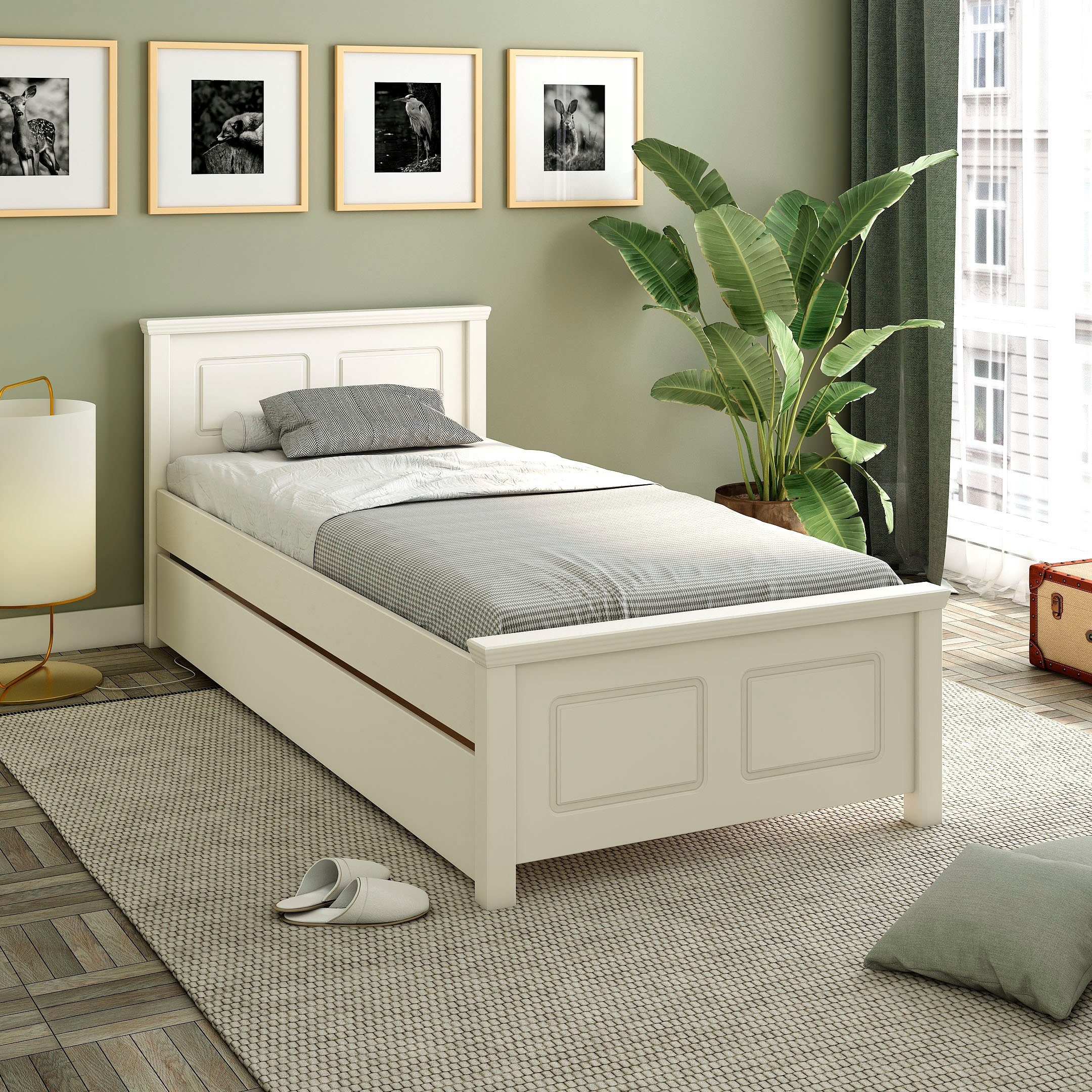 Home affaire Massivholzbett "ERIK", Made in Europe, optional mit Schublade, Massivholz Kiefer (FSC® zertifiziert), in mehreren Größen, Landhausstil mit Kassettenoptik
