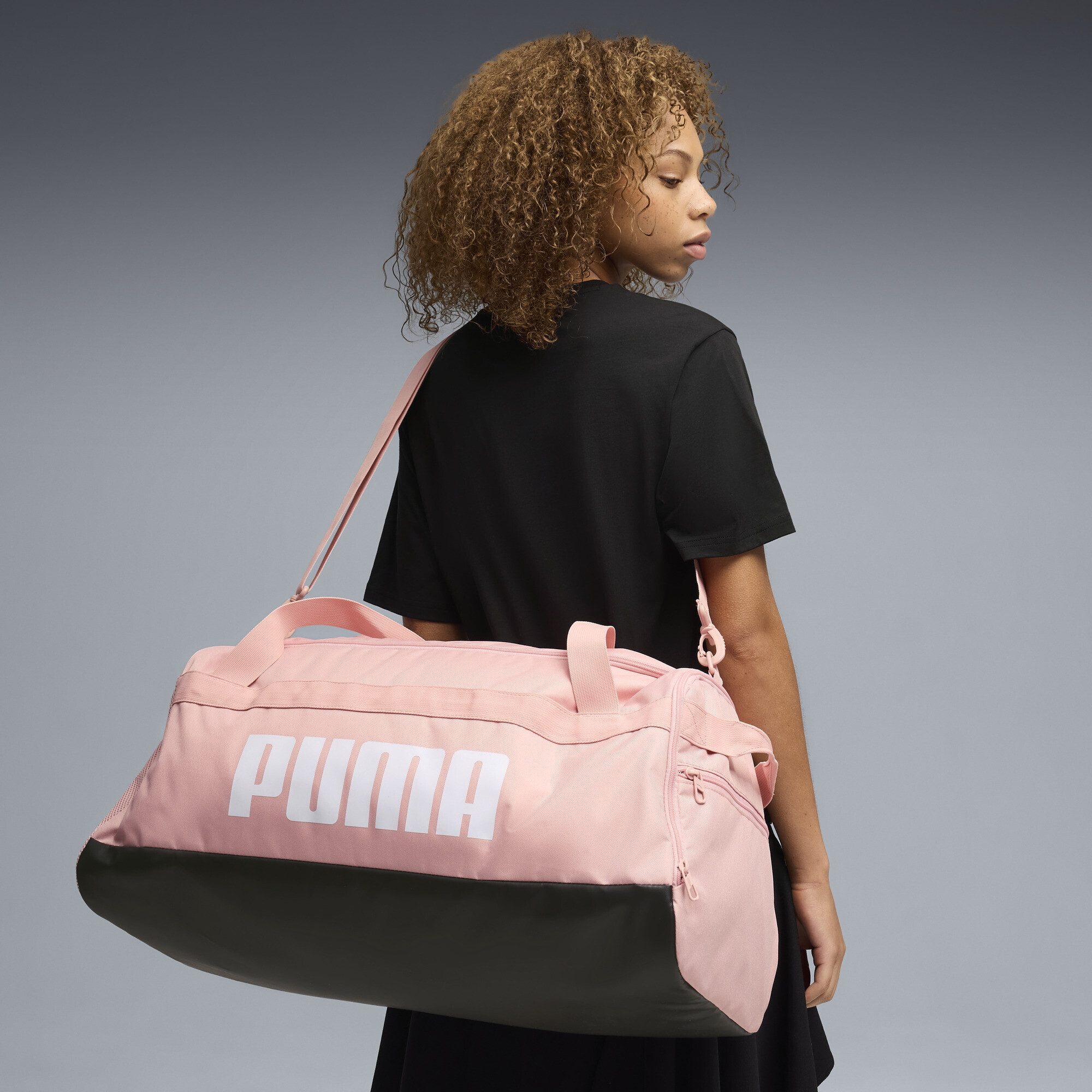 PUMA Sporttasche Challenger 58L Mittelgroße Sporttasche Erwachsene günstig online kaufen