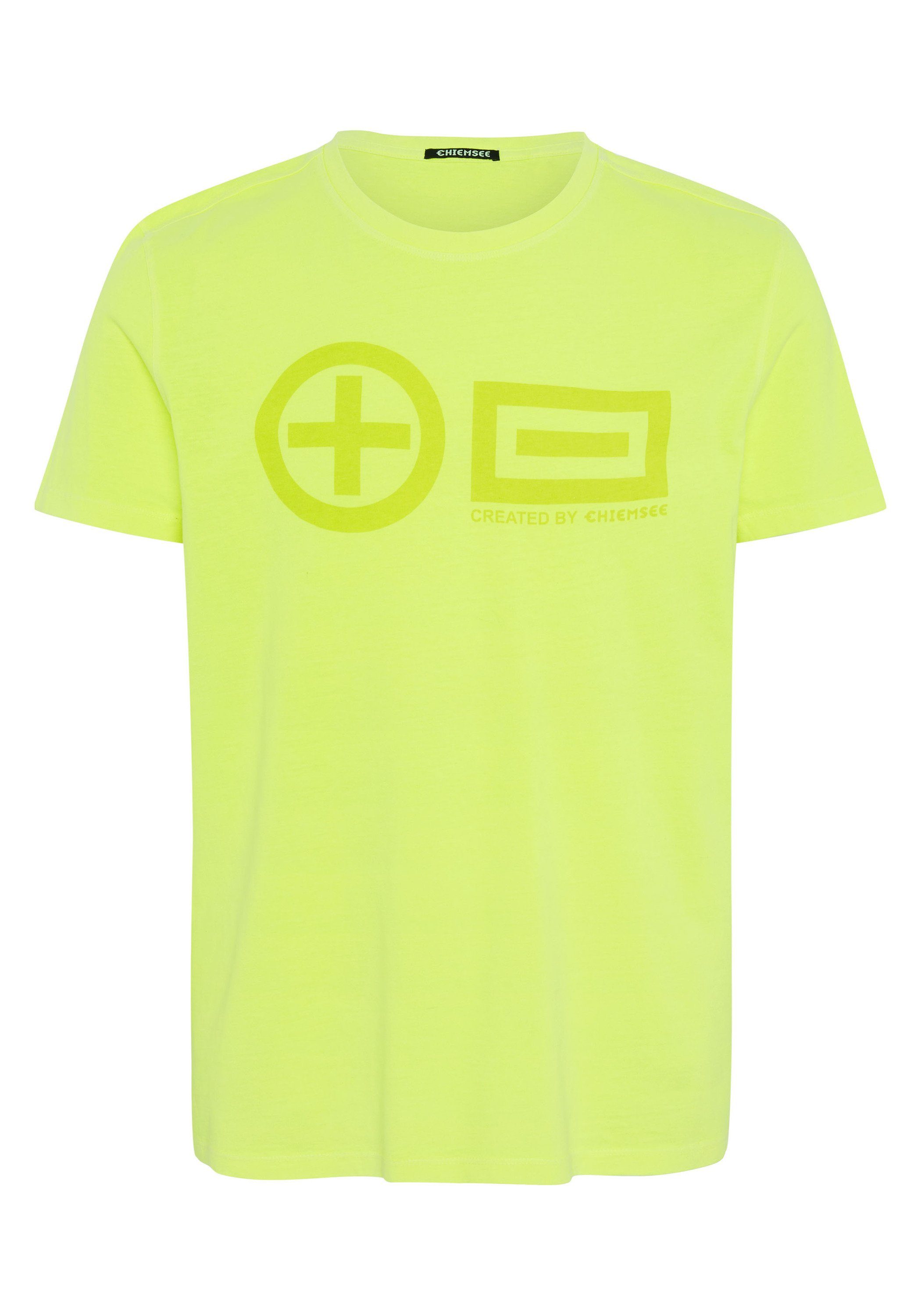 Chiemsee Print-Shirt T-Shirt mit PlusMinus Frontprint 1 13-0630 Safety Yellow