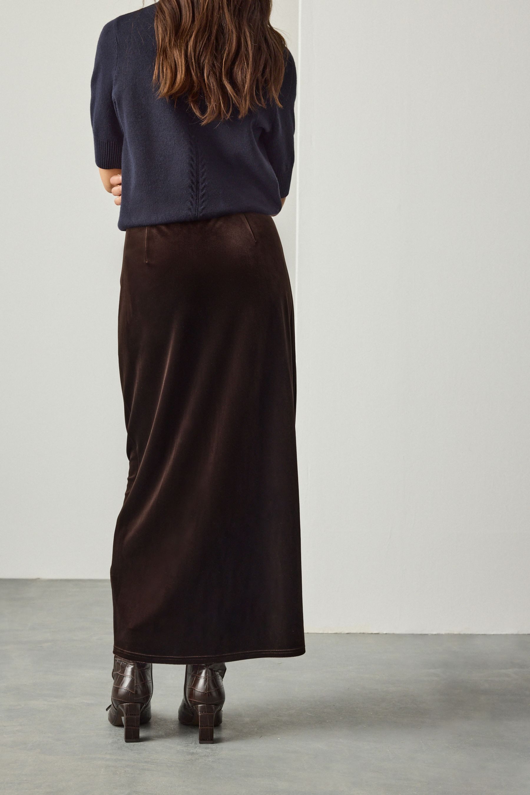 Next Maxirock Enger langer Samtrock (1-tlg) günstig online kaufen