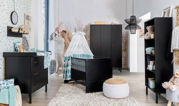 Schardt Babymöbel-Set Camiel Black, (Spar-Set, 2-St., Kinderbett, Wickelkommode), Made in Germany; mit Kinderbett und Wickelkommode