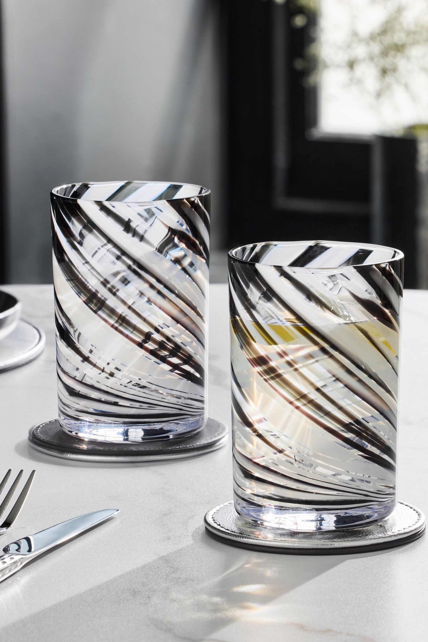 Next Tumbler-Glas 2er-Set Konfetti-Tumbler mit Wirbelmuster, 1-tlg., Glas