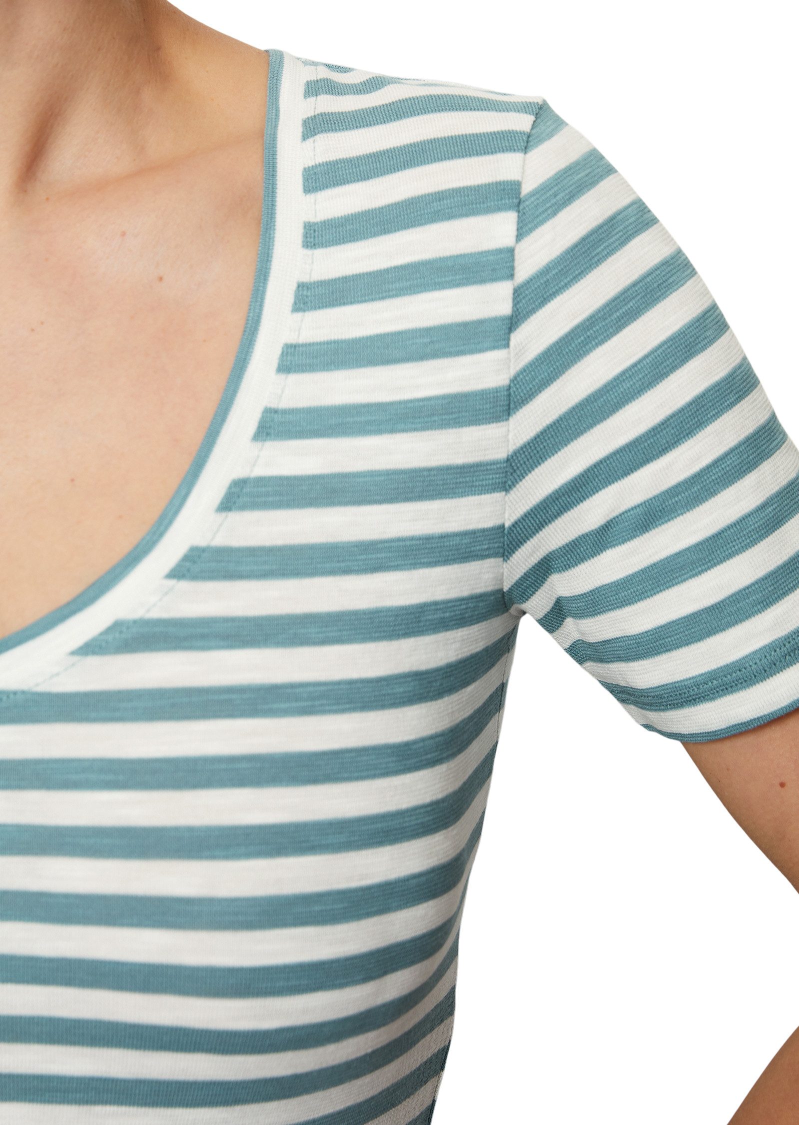 Marc O'Polo T-Shirt abgerundeter V-neck, locker gewirkter Slub-Jersey-Quali günstig online kaufen