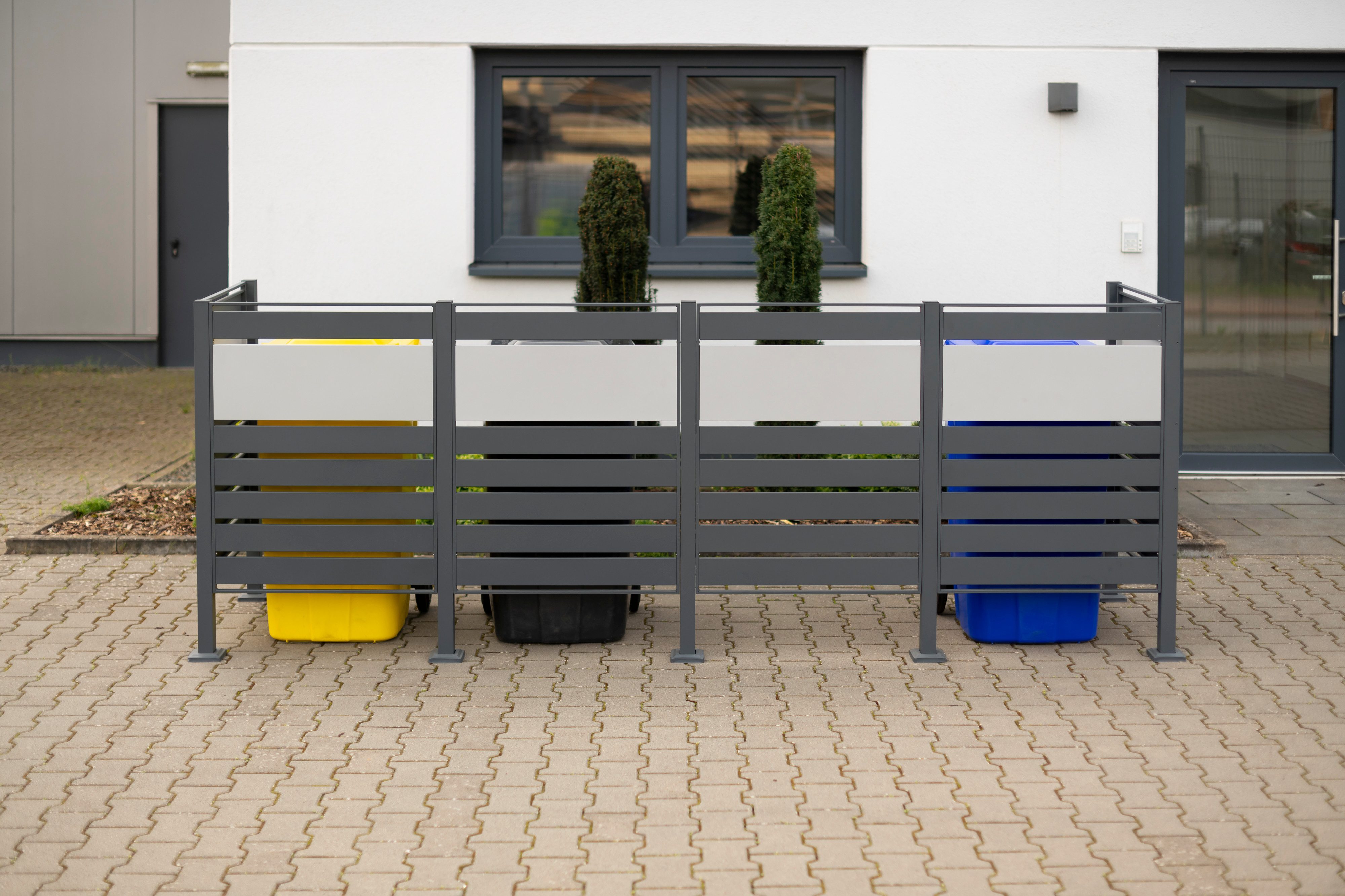 WESTMANN Mülltonnenbox Planum, Platz für 4 Mülltonnen je 240 L