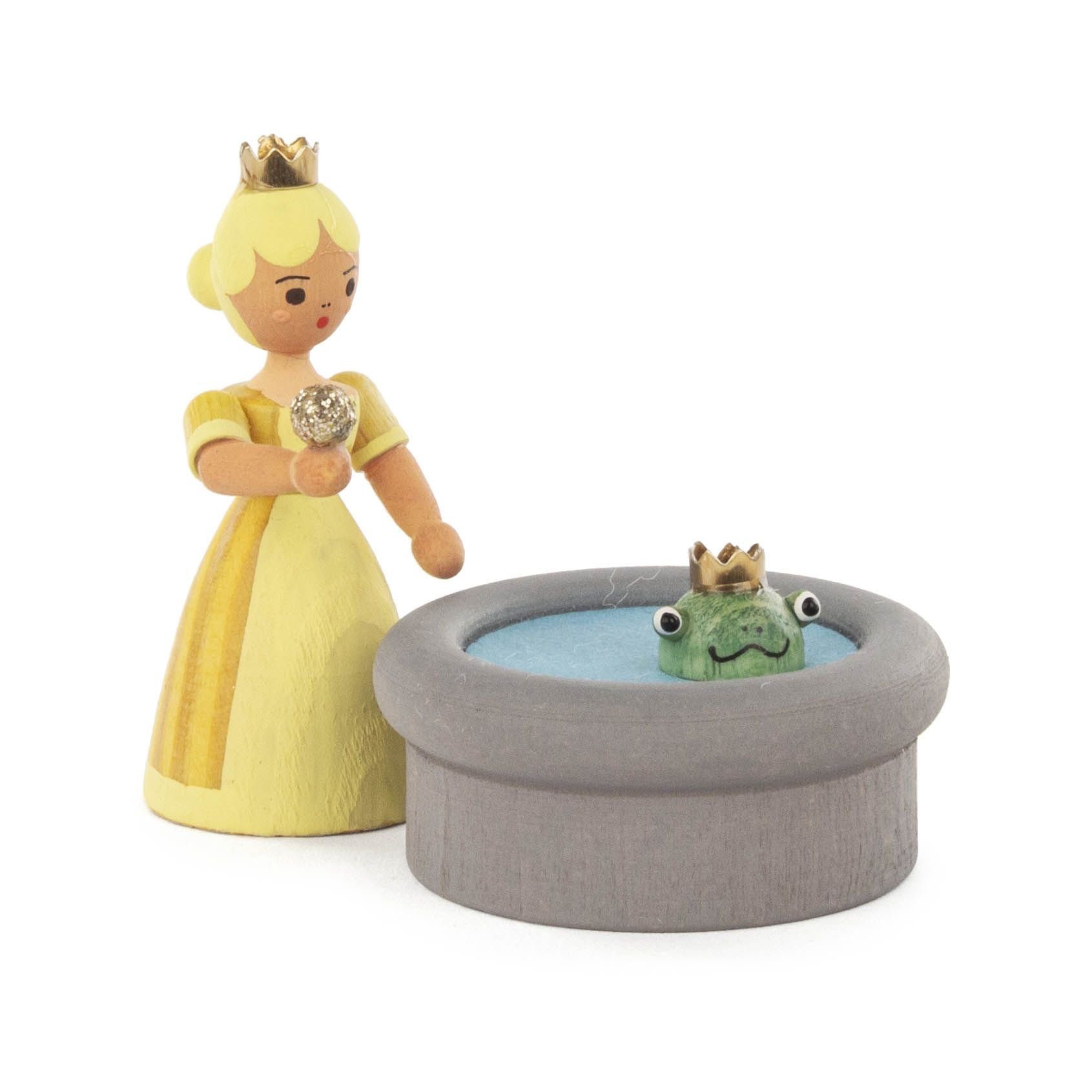 Dregeno Erzgebirge Sammelfigur Miniaturfigur Froschkönigin mit Brunnen bunt BxHxT 7x5,5x4,5cm NEU
