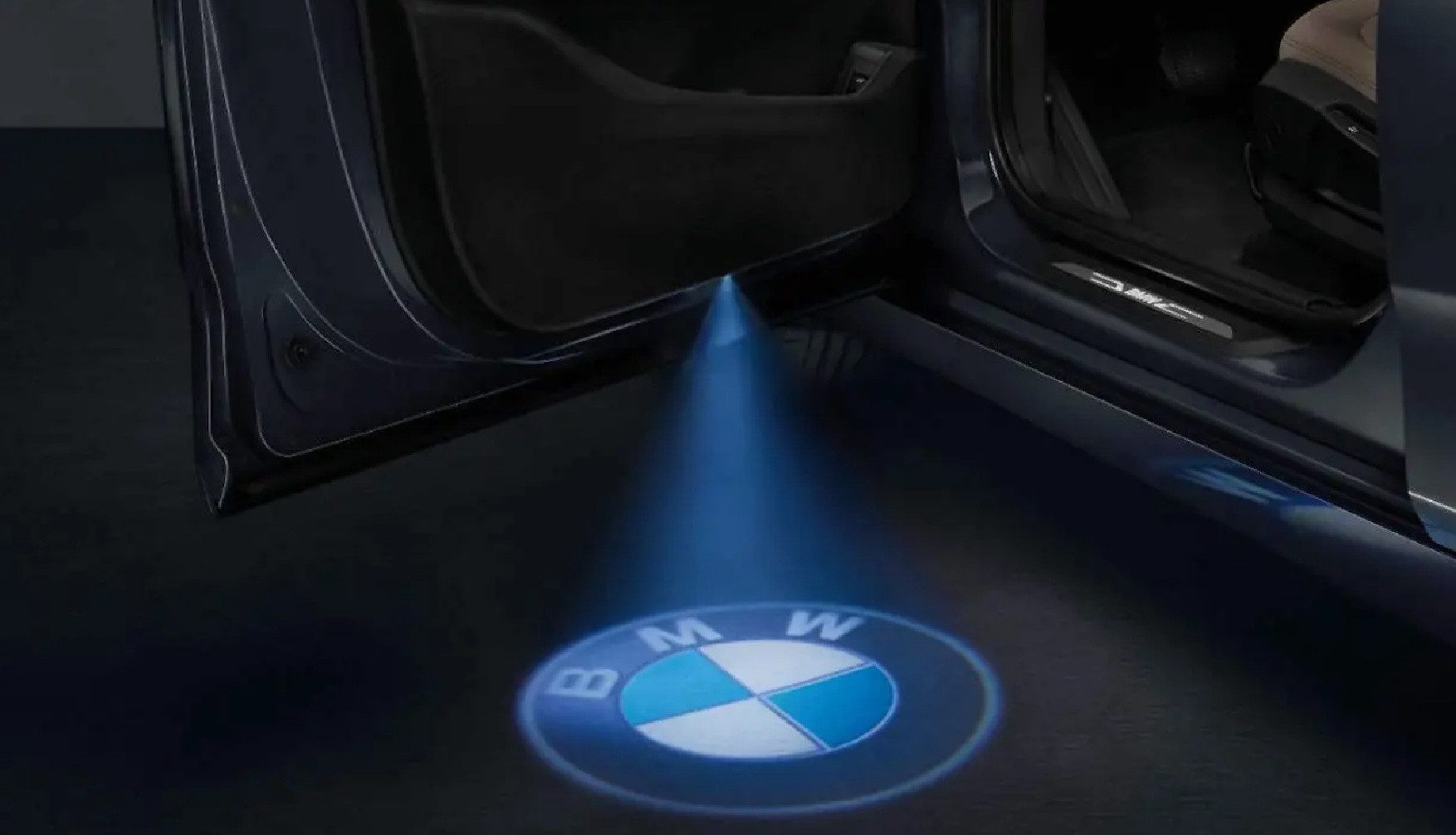 BMW Auto-Fußmatte BMW LED Türprojektoren Set Austauschbare BMW M Logos Projektion (1 St)