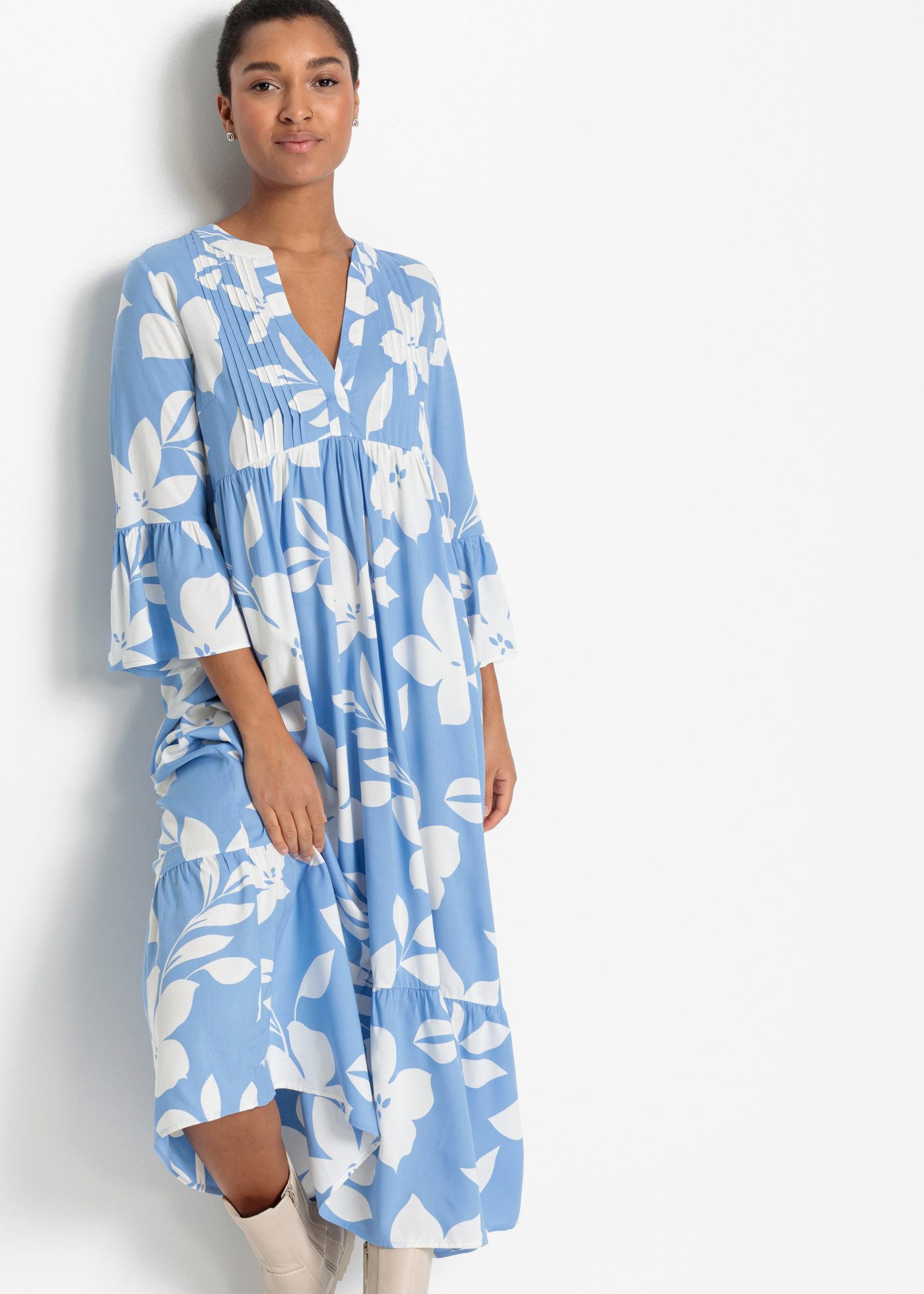 bonprix Maxikleid für modischen Auftritt, aus Viskose, A-Linie, 3/4-Ärmel