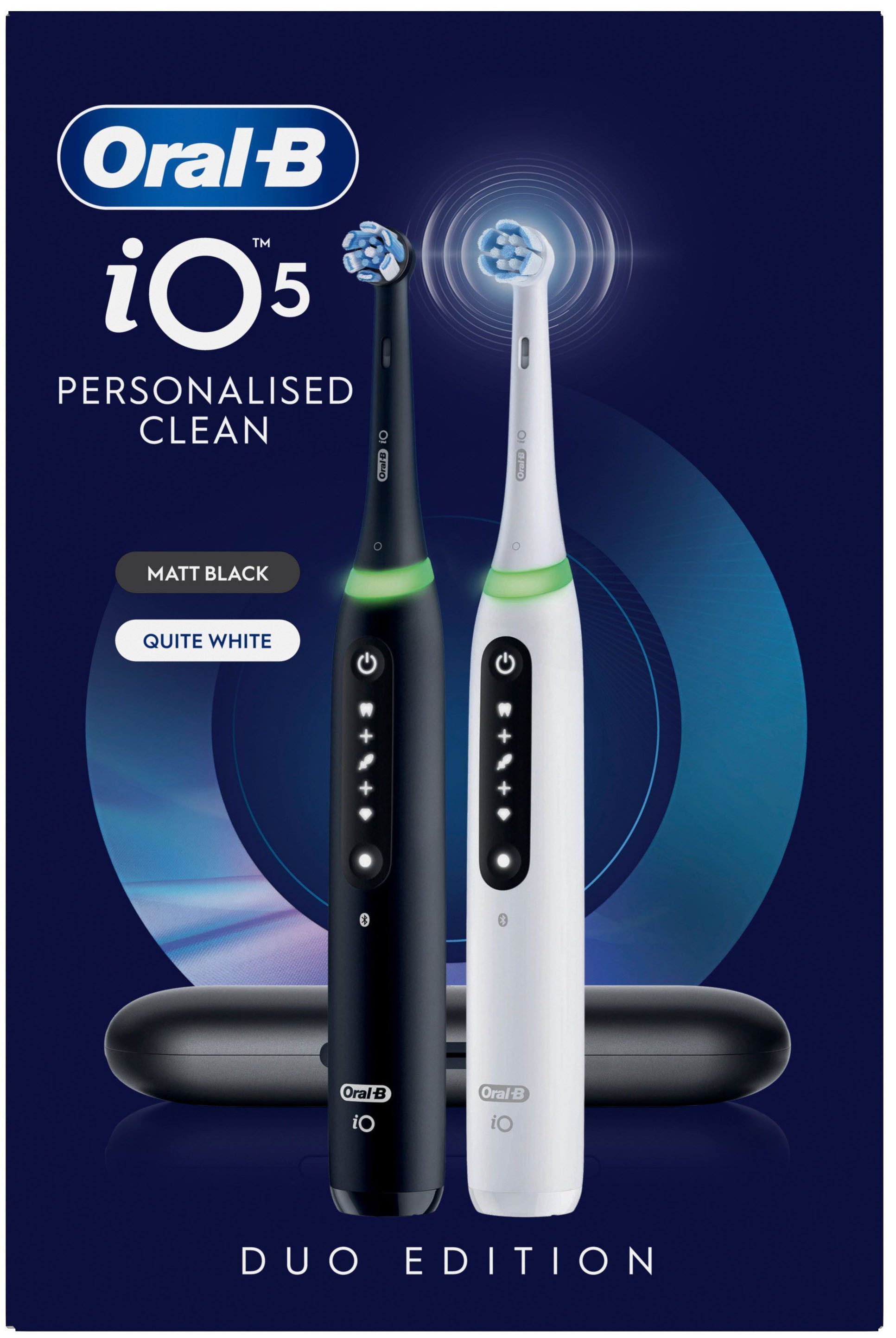 Oral-B Elektrische Zahnbürste iO 5 Duopack, Aufsteckbürsten: 2 St., mit Magnet-Technologie, LED-Anzeige, 5 Putzmodi, Reiseetui
