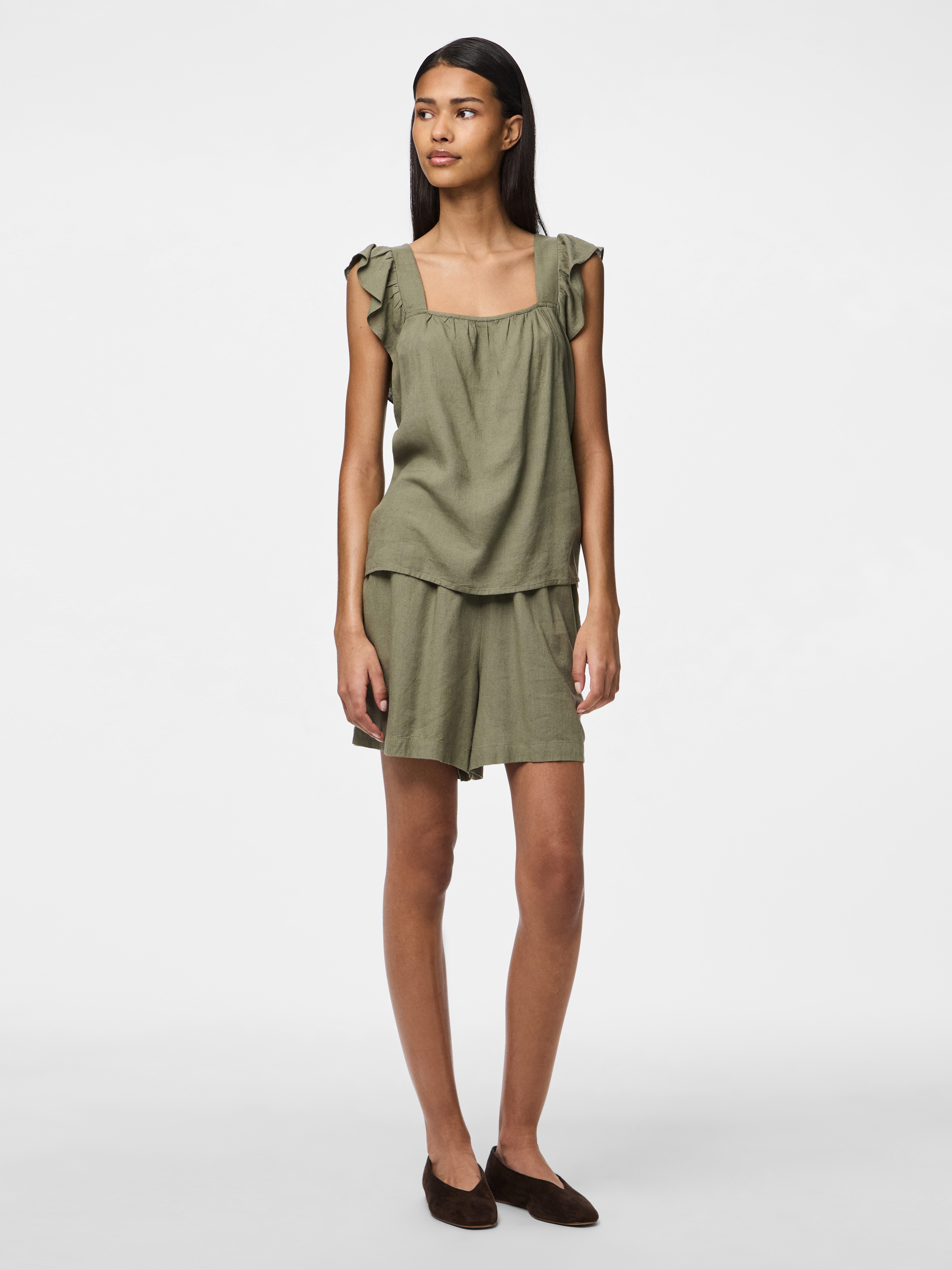 pieces Shorts PCPIA MW SHORTS WVN NOOS mit Leinen