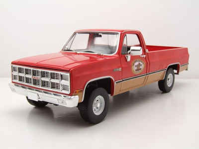 GREENLIGHT collectibles Modellauto GMC K2500 Sierra Grande Wideside Pick Up 1967 rot Busted Knuckle Garag, Maßstab 1:18